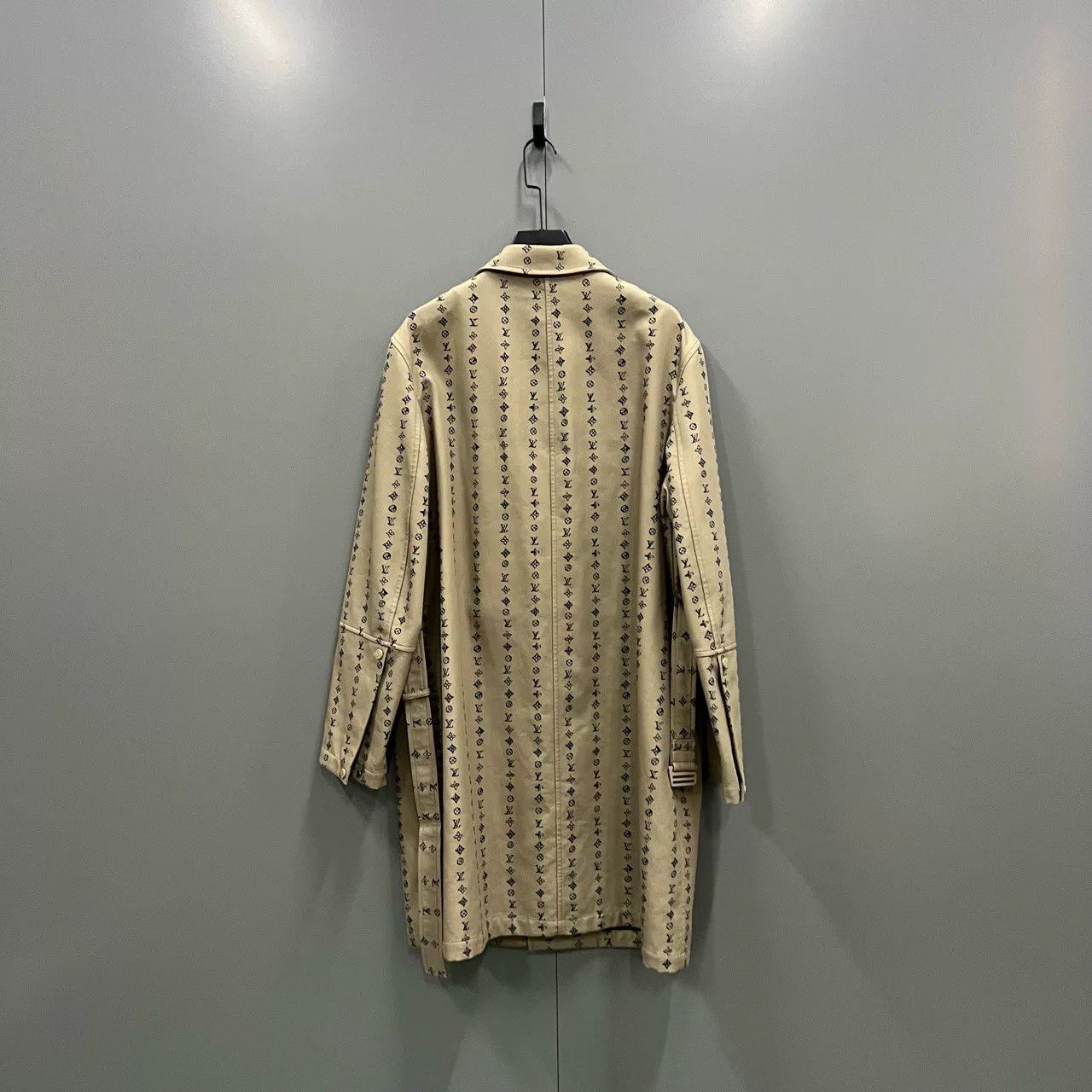 Louis Vuitton Louis Vuitton Monogram Cotton Coat Size 52 Size US L / EU 52-54 / 3 - 3 Thumbnail