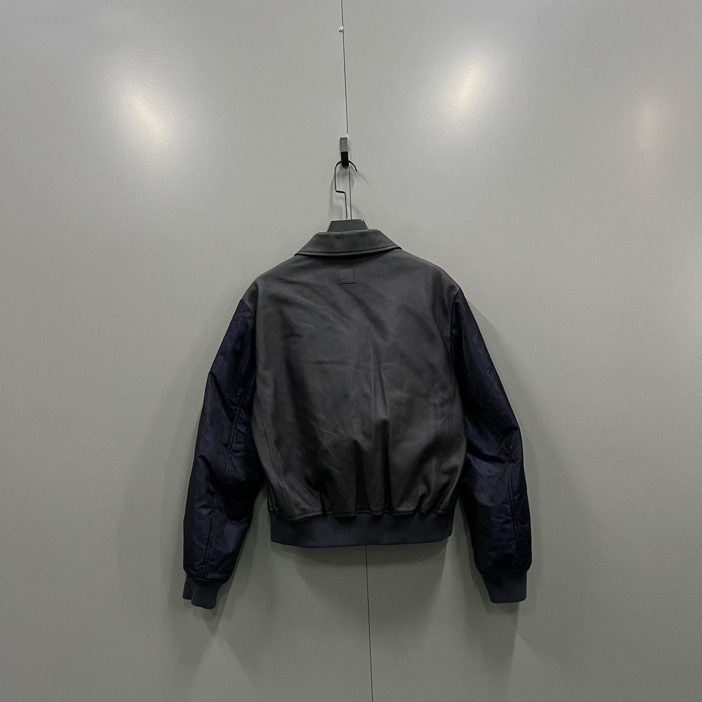 Louis Vuitton Louis Vuitton Leather Bomber Jacket Size 48 Size US M / EU 48-50 / 2 - 3 Thumbnail