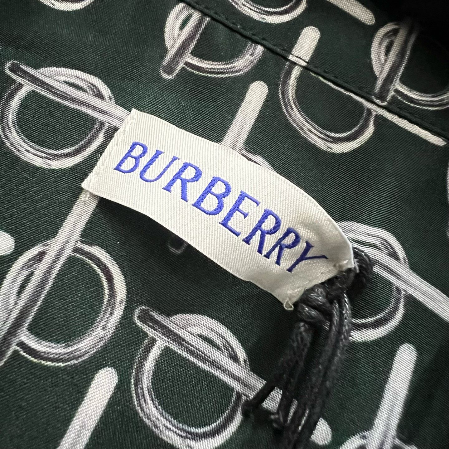 Burberry Burberry Monogram Print Button Up Shirt Size L Size US L / EU 52-54 / 3 - 5 Thumbnail