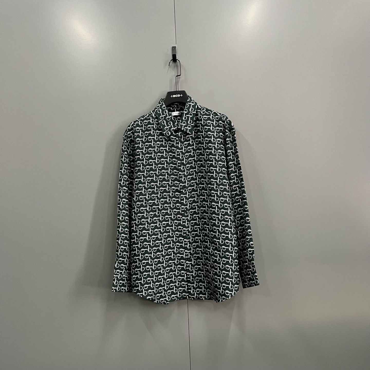 Burberry Burberry Monogram Print Button Up Shirt Size L Size US L / EU 52-54 / 3 - 2 Thumbnail