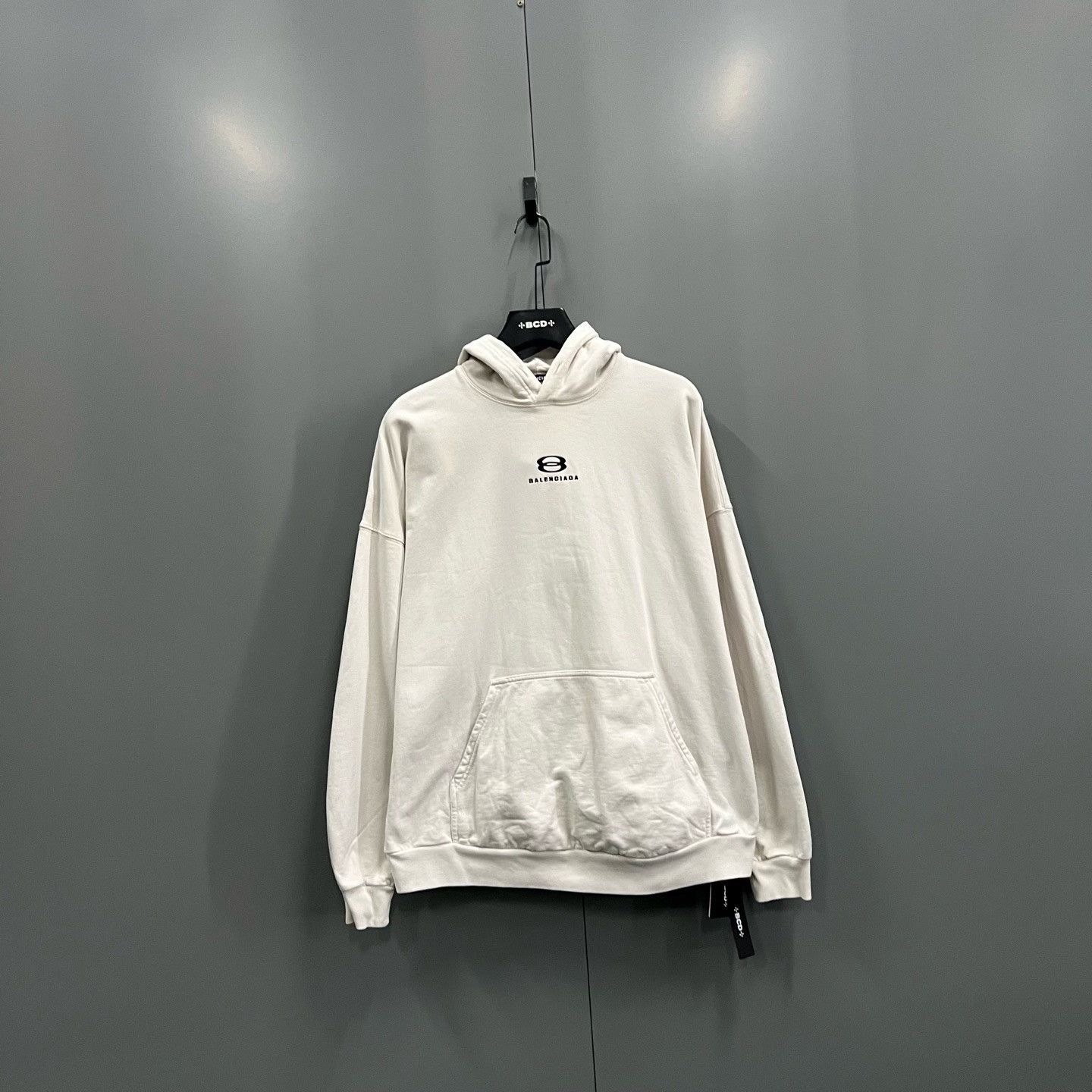 Balenciaga Balenciaga Circular Logo Embroidery Hoodie Size 1 Size US S / EU 44-46 / 1 - 2 Thumbnail