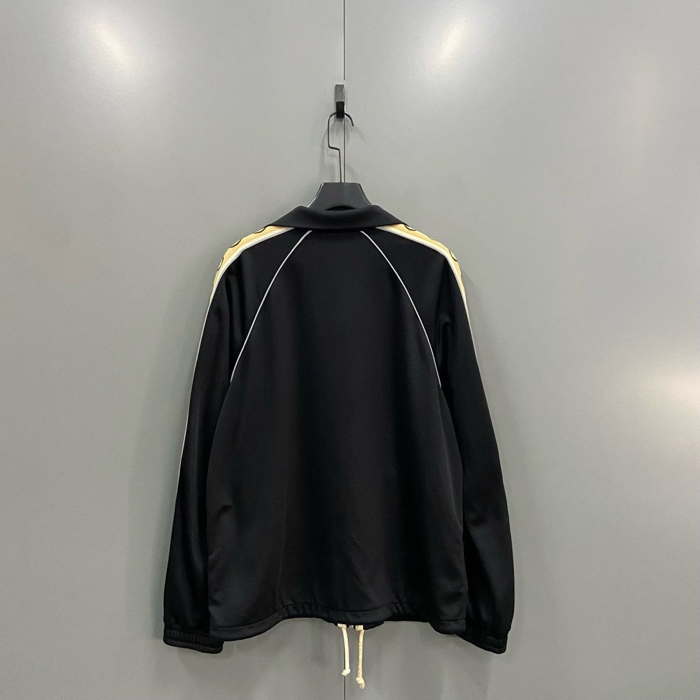 Gucci Gucci GG Logo Track Jacket XL Size US XL / EU 56 / 4 - 3 Thumbnail