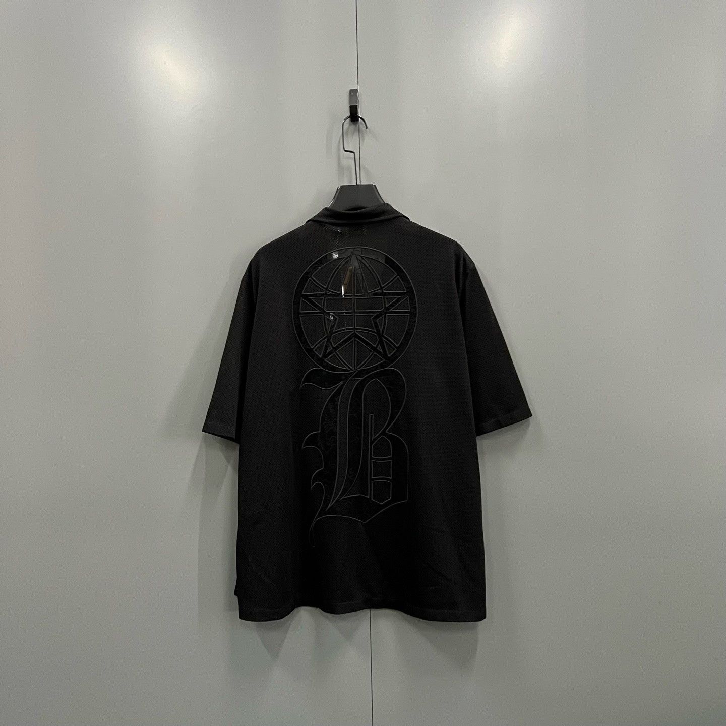 Burberry Burberry Back Embroidery Mesh Button Up Shirt Size L Size US L / EU 52-54 / 3 - 3 Thumbnail