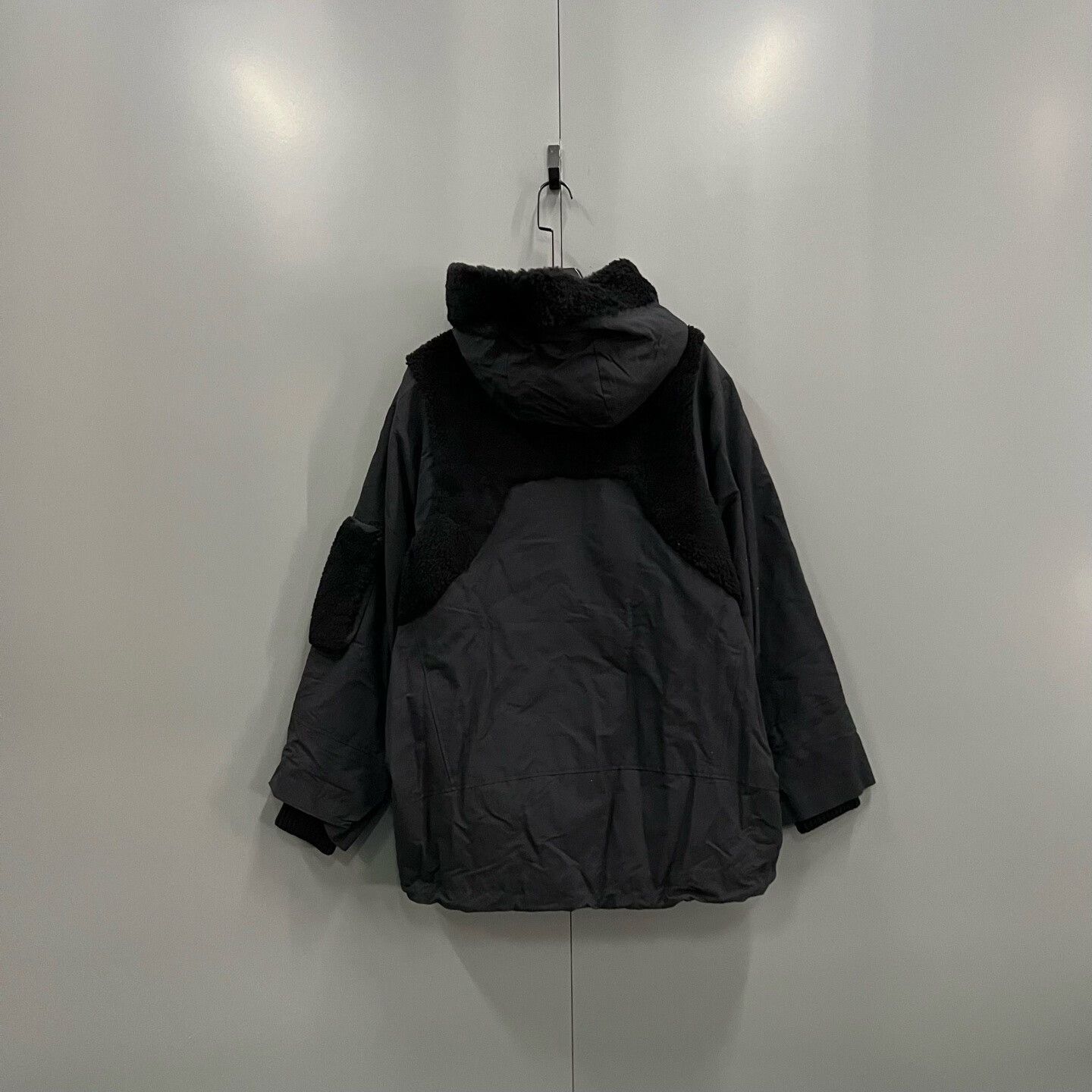 Louis Vuitton Louis Vuitton Fleece Panel Hooded Jacket Size M Size US M / EU 48-50 / 2 - 3 Thumbnail