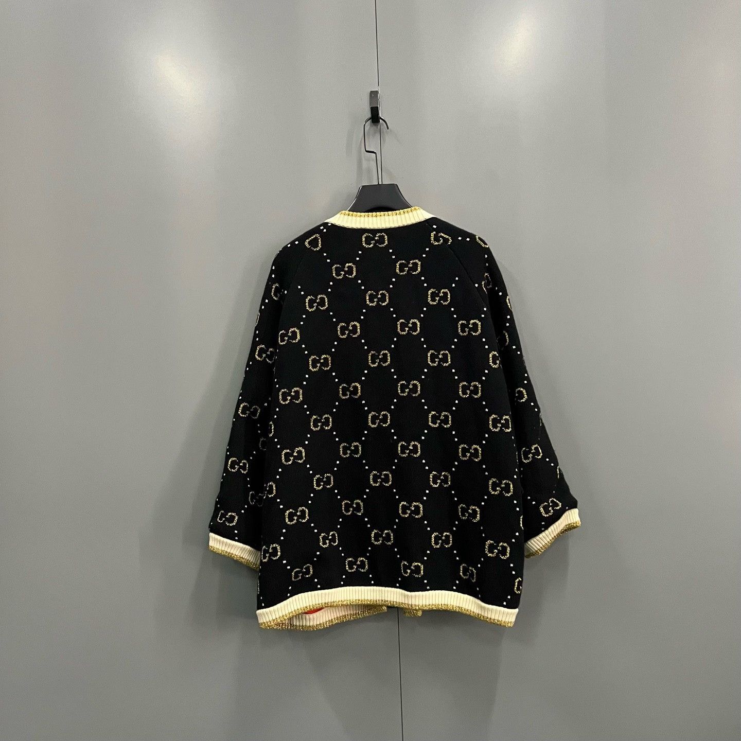 Gucci Gucci GG Logo Knit Cardigan Size L Size US L / EU 52-54 / 3 - 3 Thumbnail