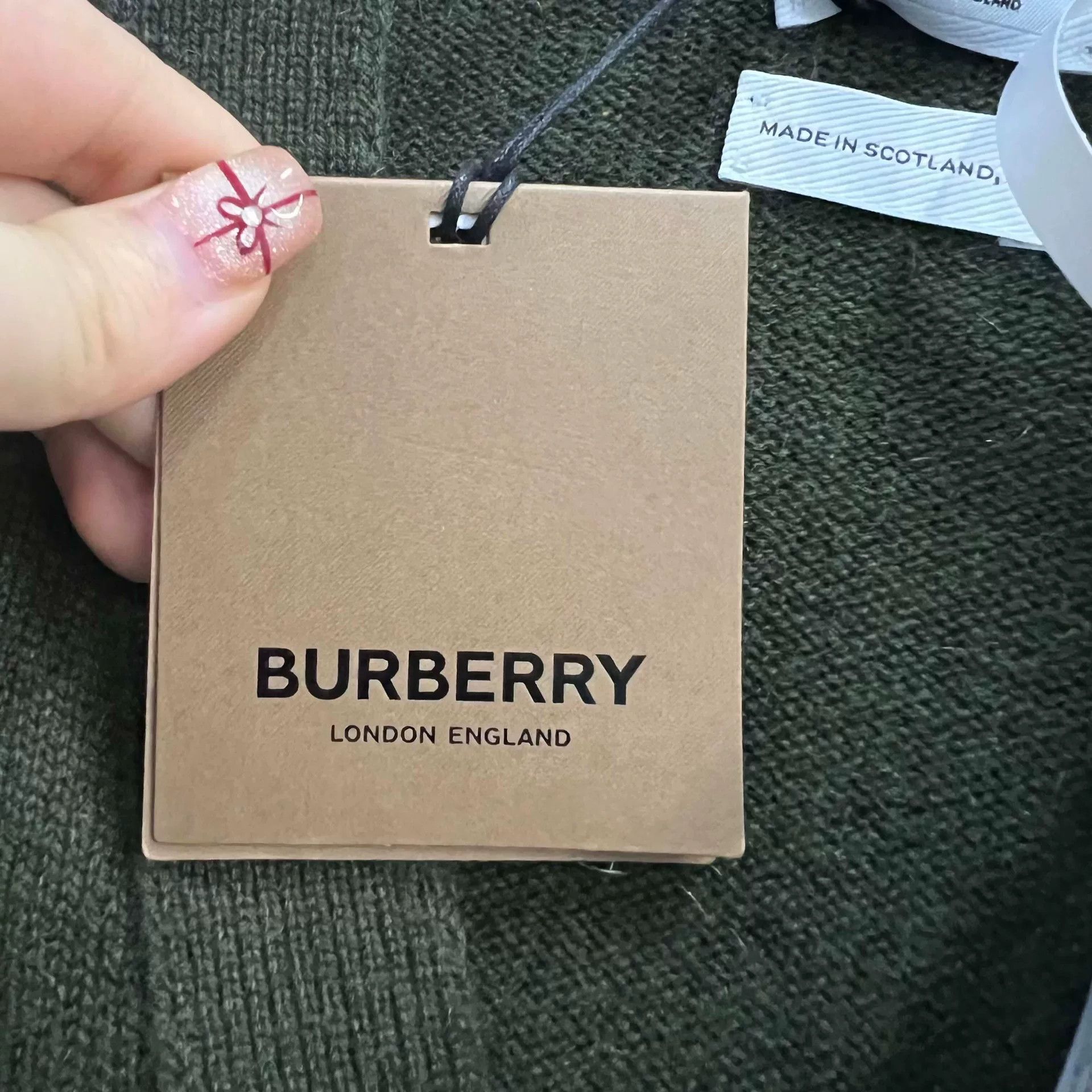 Burberry Burberry Cashmere V-Neck Cardigan Size XS Size US XS / EU 42 / 0 - 6 Thumbnail