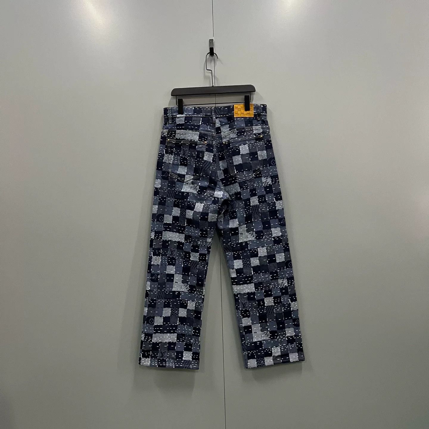 Louis Vuitton Louis Vuitton x Nigo Patchwork Denim Jeans Size 30 Size US 30 / EU 46 - 3 Thumbnail