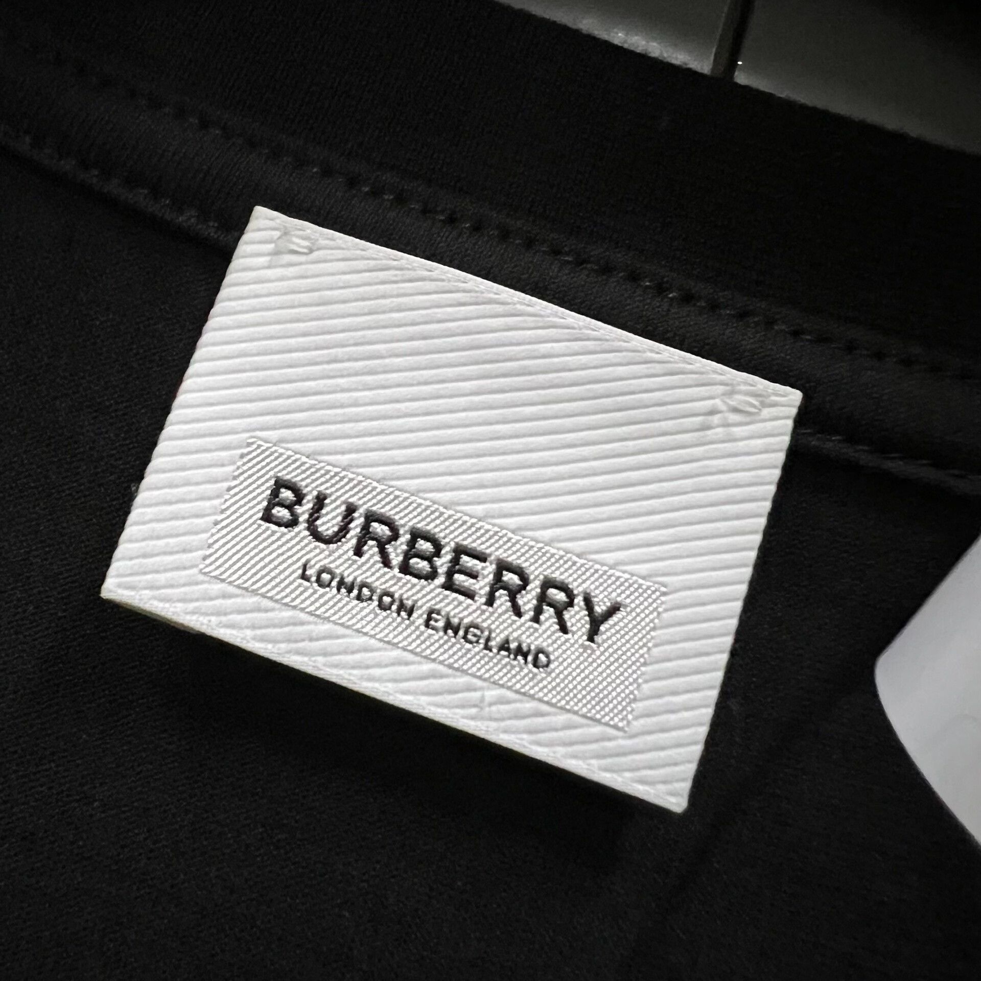 Burberry Burberry Laurel Logo T-Shirt XXS Size US XXS / EU 40 - 5 Thumbnail
