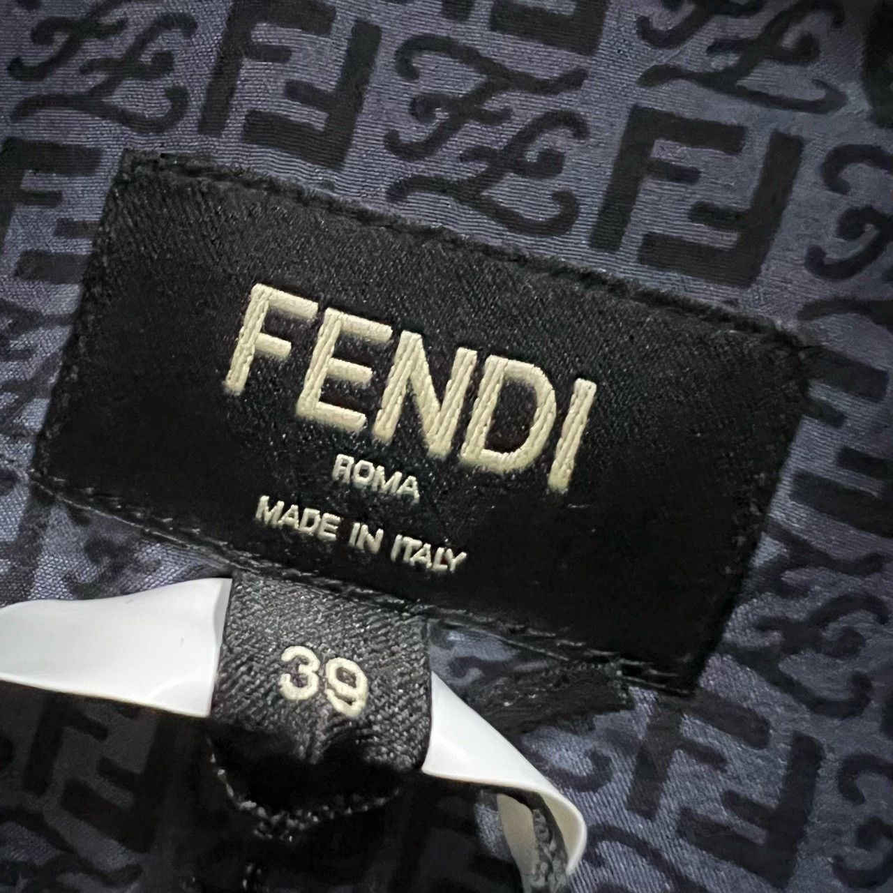 Fendi Fendi FF Monogram Silk Shirt Size M Size US M / EU 48-50 / 2 - 5 Thumbnail
