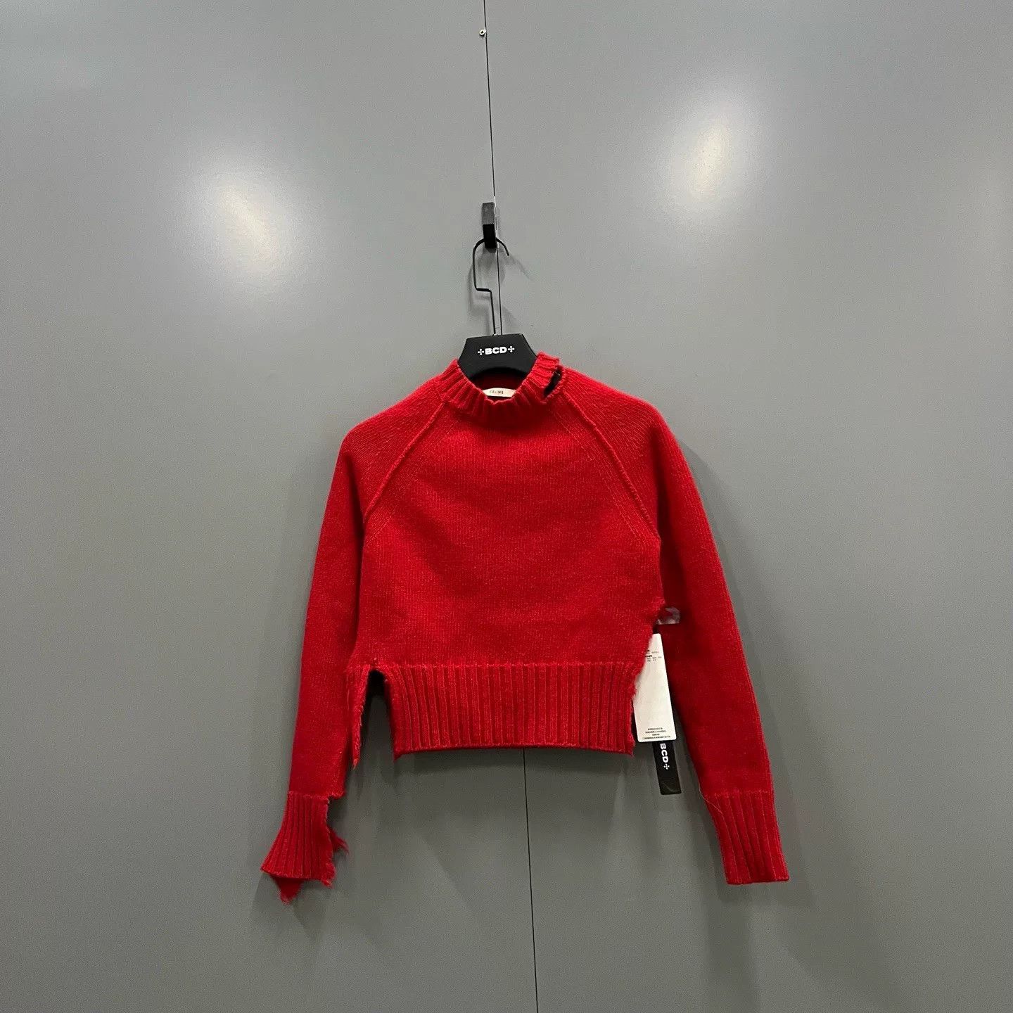 Celine Celine Red Distressed Knit Sweater Size XS Size XS / US 0-2 / IT 36-38 - 2 Thumbnail