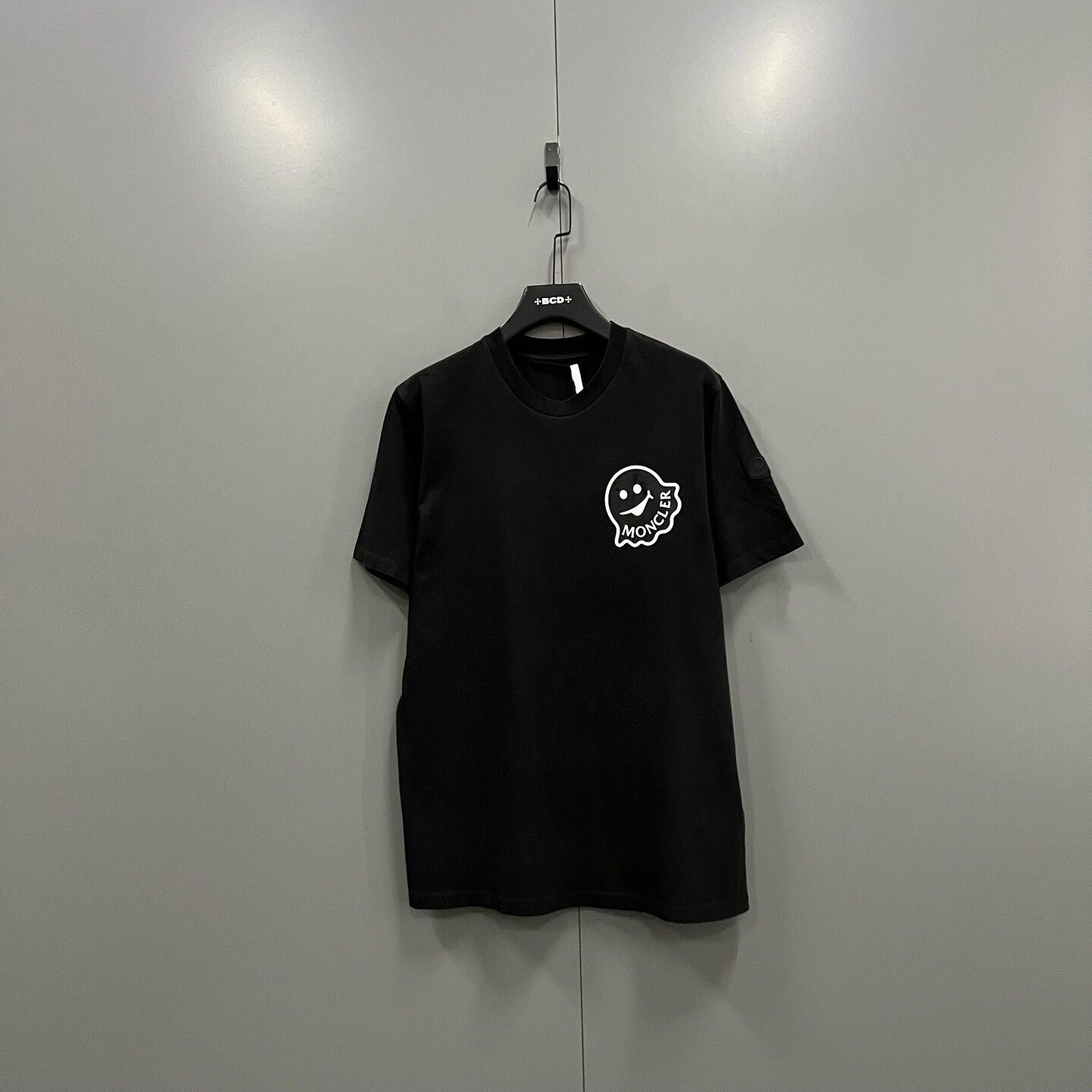 Moncler Moncler Logo T-Shirt Size XL Size US XL / EU 56 / 4 - 2 Thumbnail