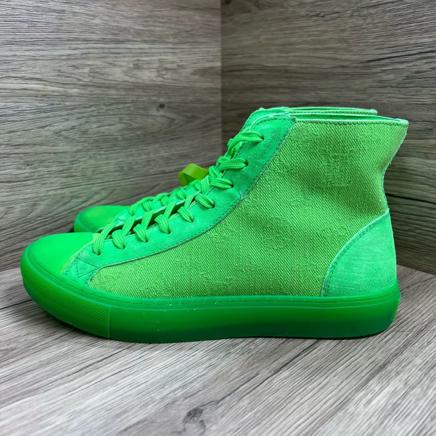 Louis Vuitton Louis Vuitton Tattoo High-Top Sneakers Green US 6.5 Size US 6.5 / EU 39-40 - 2 Thumbnail
