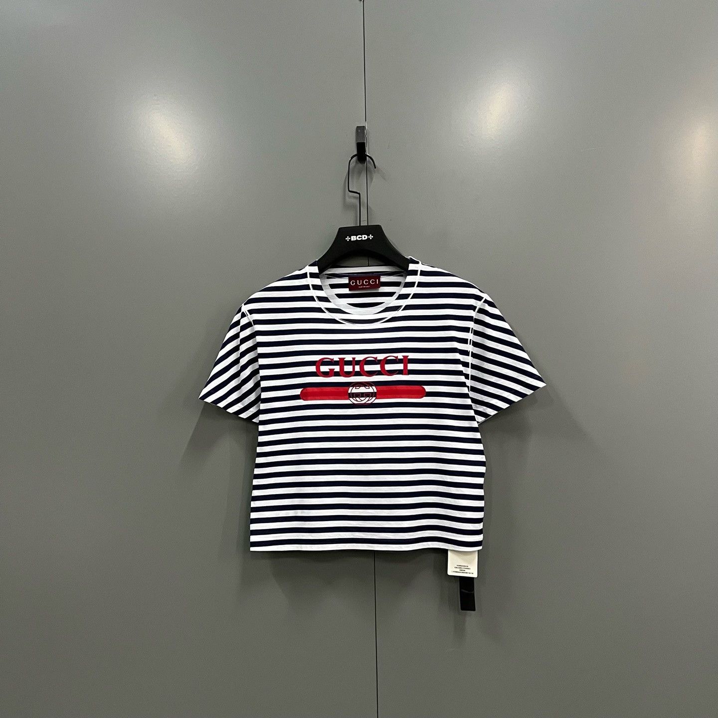Gucci Gucci Striped Logo T-Shirt Size M Size US M / EU 48-50 / 2 - 2 Thumbnail