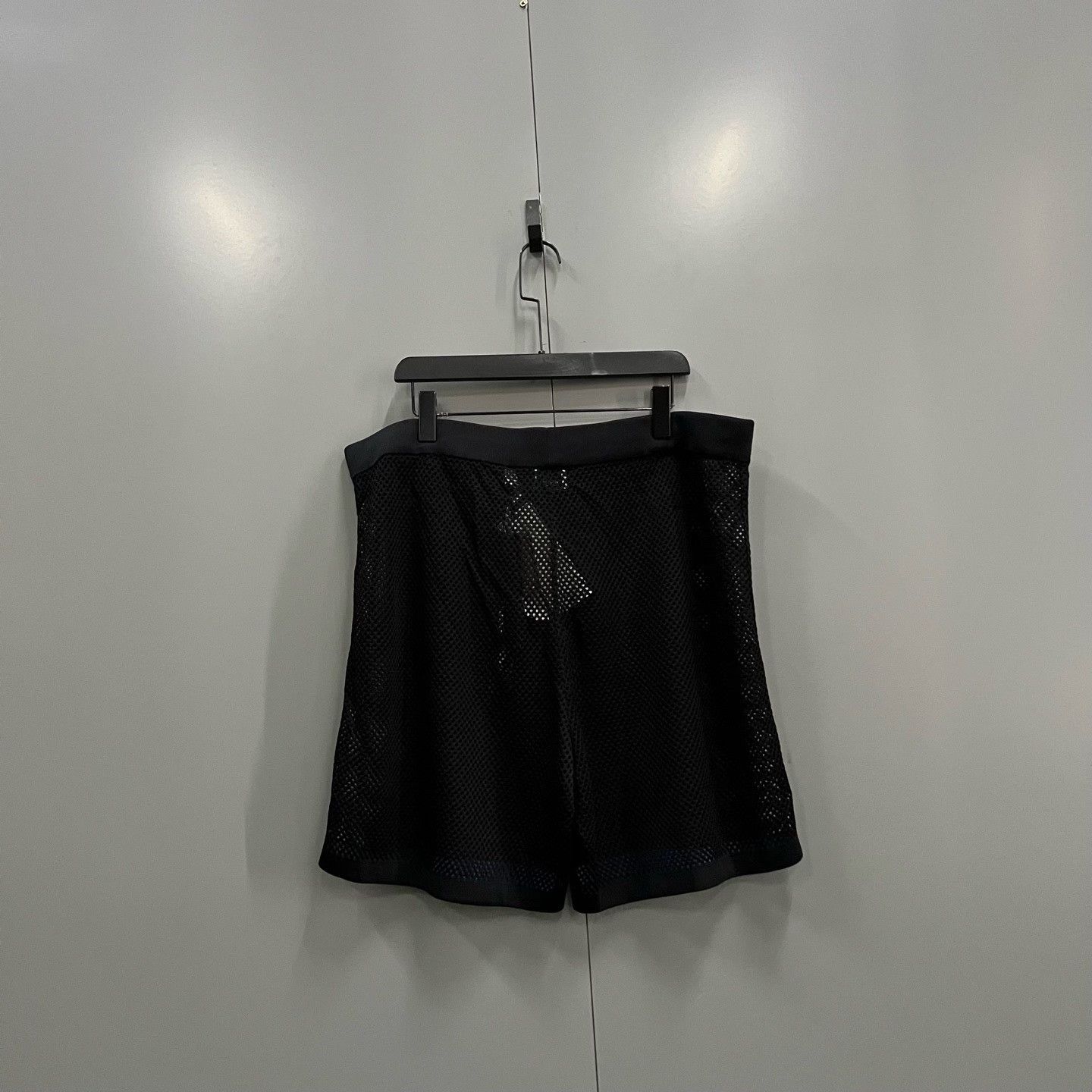 Burberry Burberry Mesh Shorts Size M Size US 32 / EU 48 - 3 Thumbnail