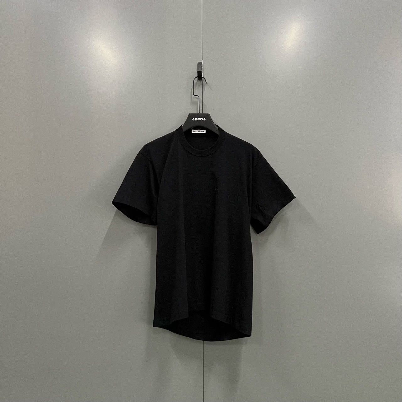 Balenciaga Balenciaga Crewneck T-Shirt Size XS Size US XS / EU 42 / 0 - 2 Thumbnail