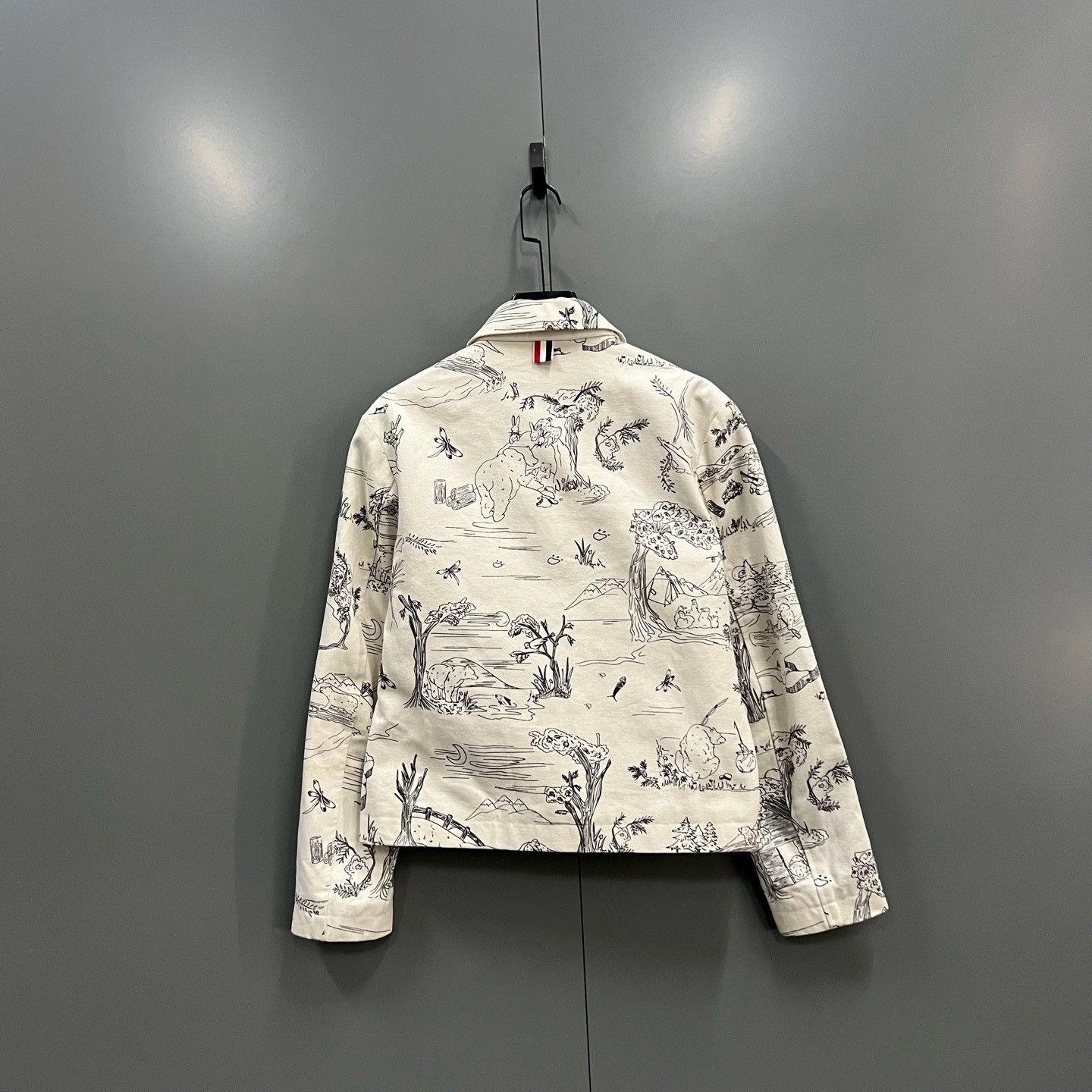 Thom Browne Thom Browne Bear Camp Toile Golf Jacket Size XXS Size US XXS / EU 40 - 3 Thumbnail
