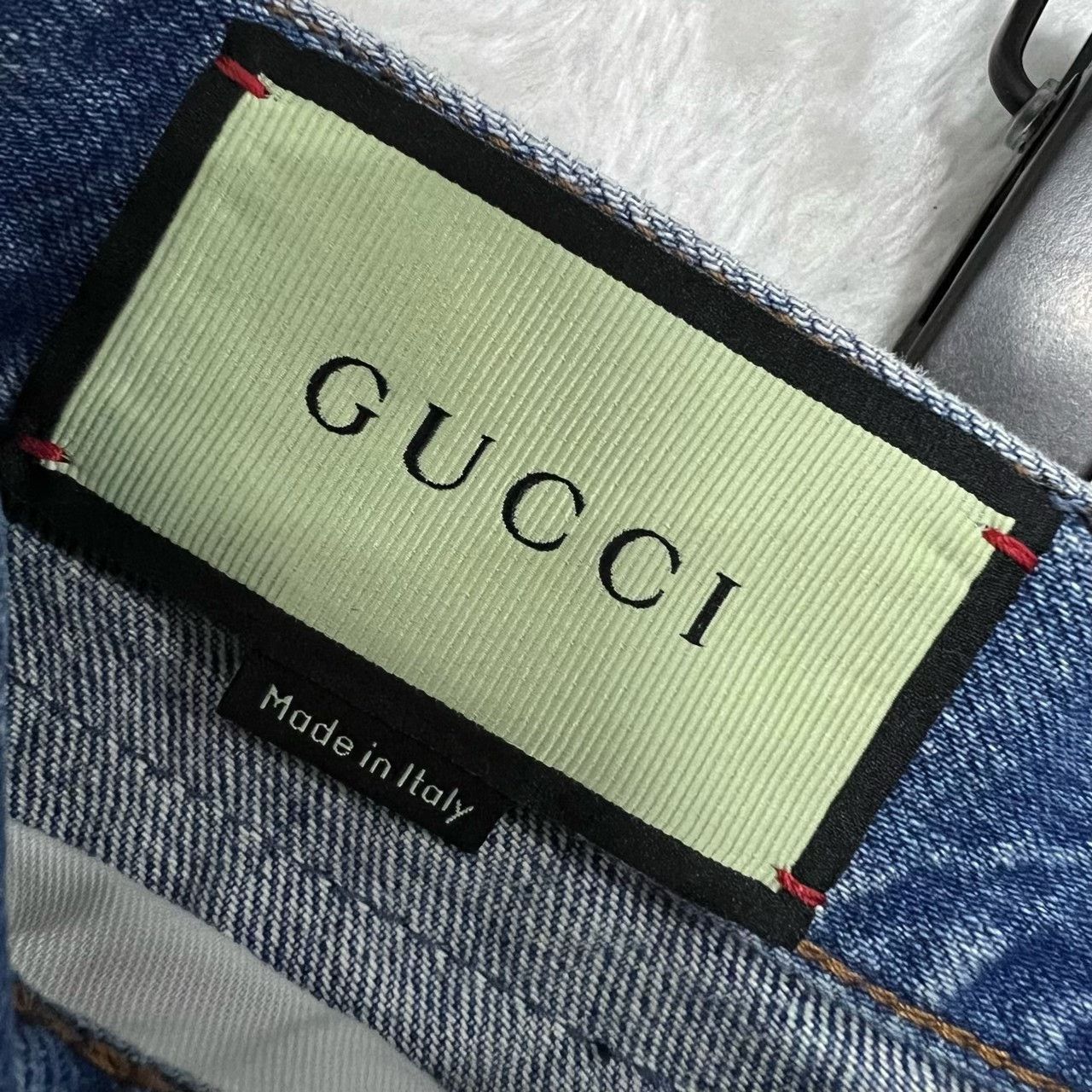 Gucci Gucci Apple Patch Denim Shorts Size 23 Size 23" - 6 Thumbnail