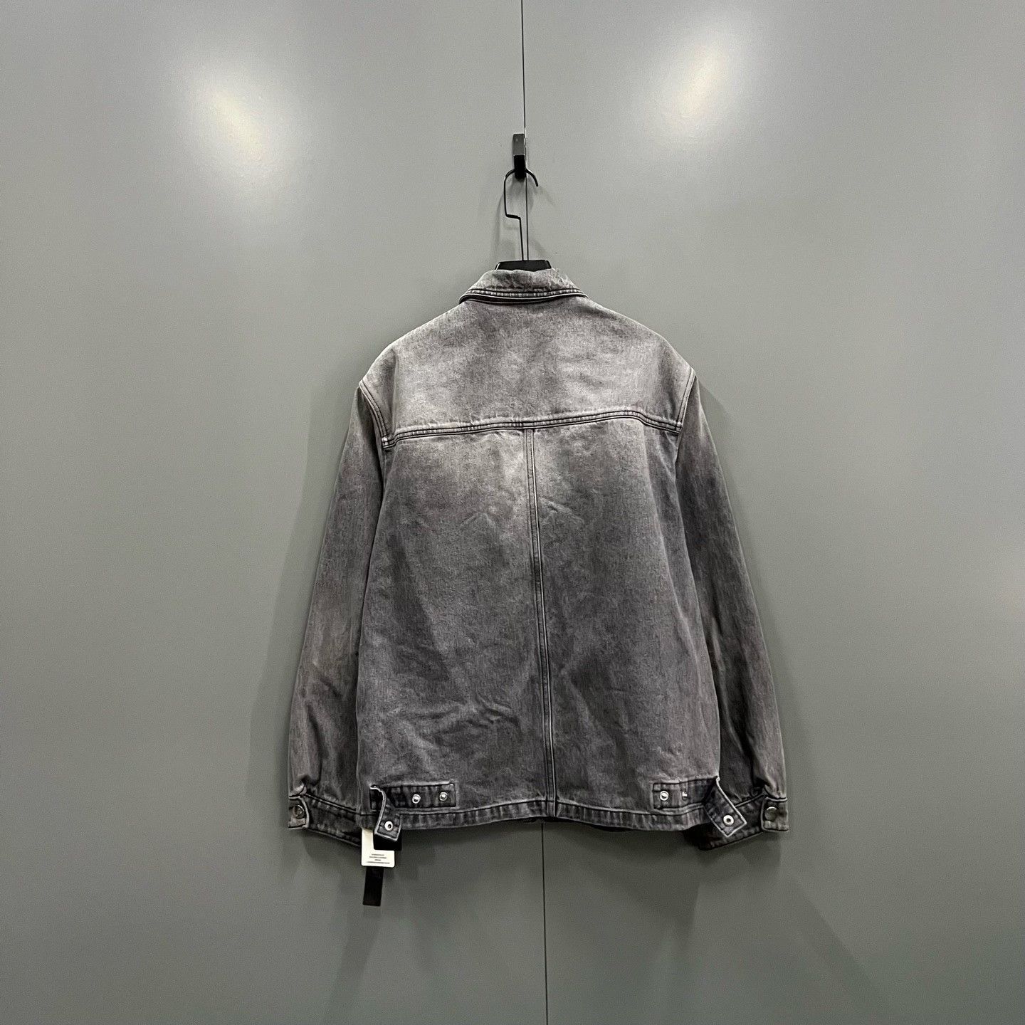 Prada Prada Washed Denim Triangle Logo Shirt Size M Size US M / EU 48-50 / 2 - 3 Thumbnail