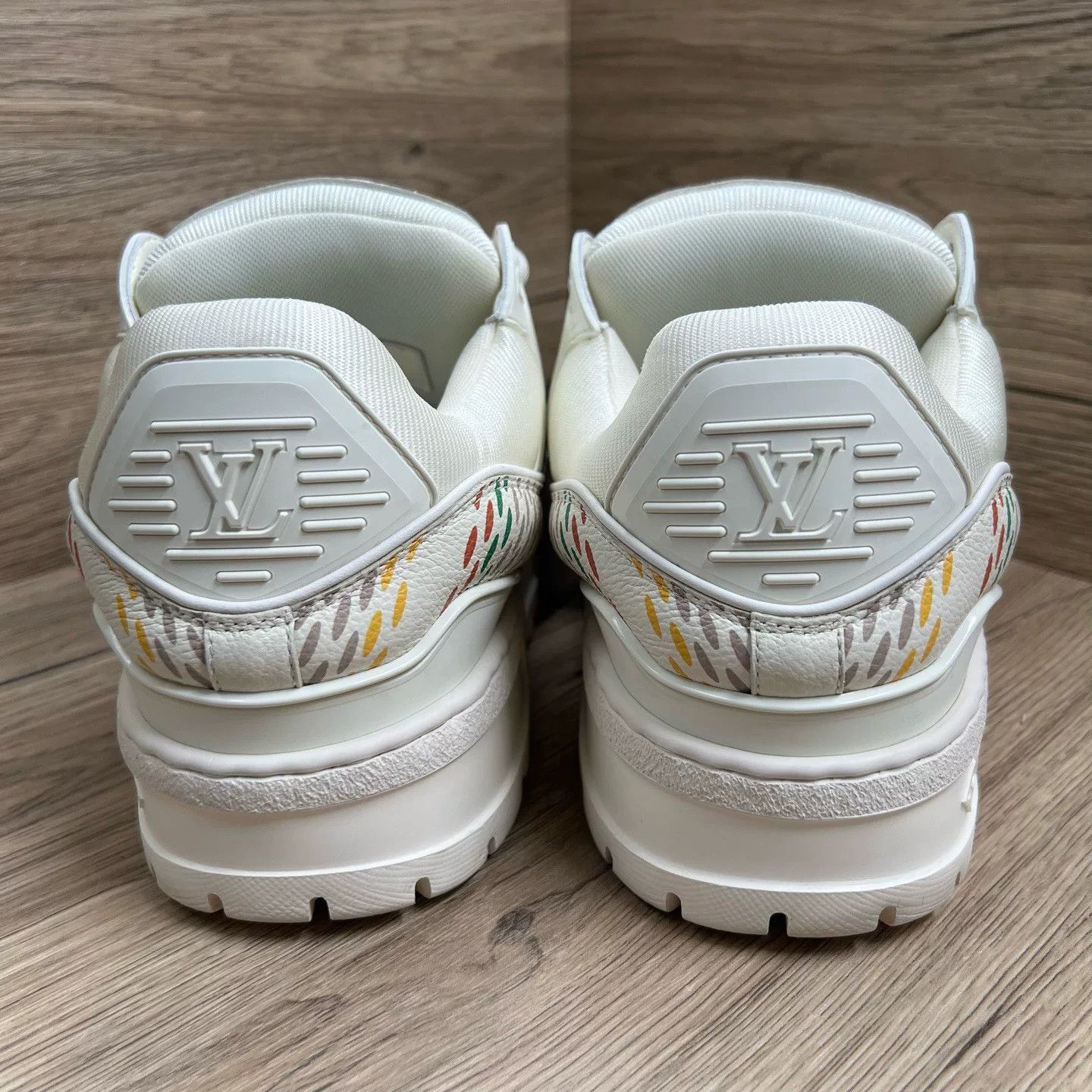 Louis Vuitton Louis Vuitton Rainbow Trainer Sneakers Size US 7 Size US 7 / EU 40 - 5 Thumbnail
