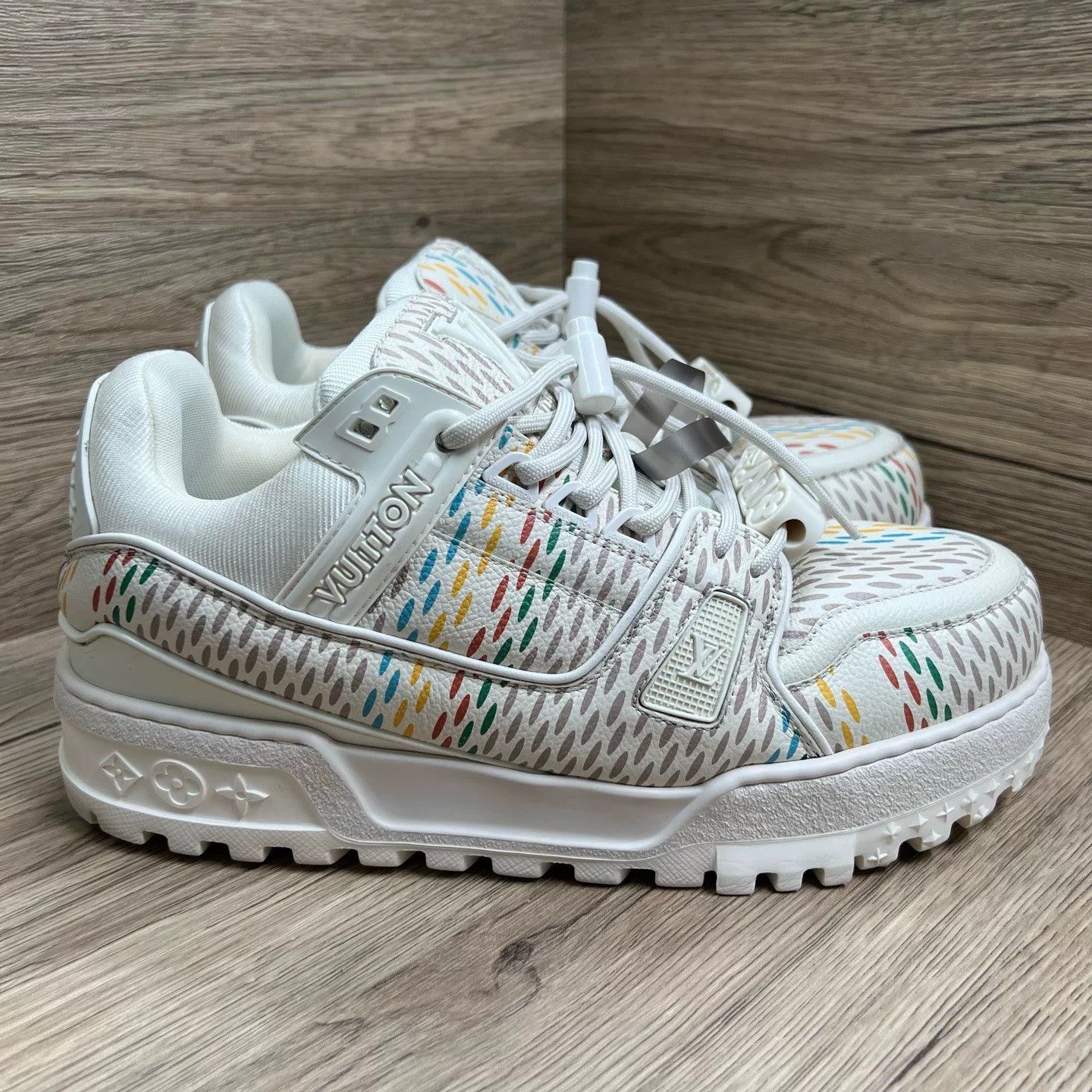 Louis Vuitton Louis Vuitton Rainbow Trainer Sneakers Size US 7 Size US 7 / EU 40 - 4 Thumbnail