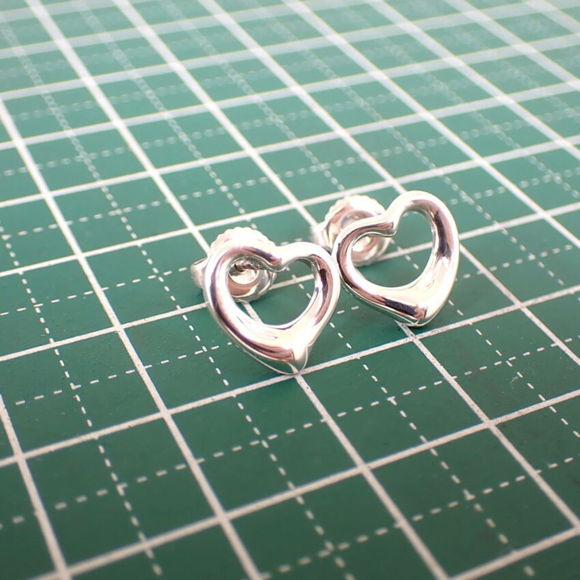 Tiffany & Co. TIFFANY & Co. 925 Heart Earrings Size ONE SIZE - 10 Thumbnail