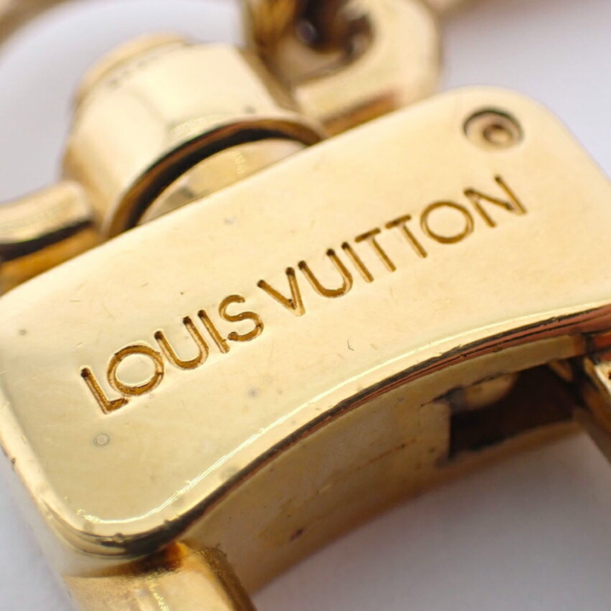 Louis Vuitton Louis Vuitton Gold Keychain Size ONE SIZE - 3 Thumbnail