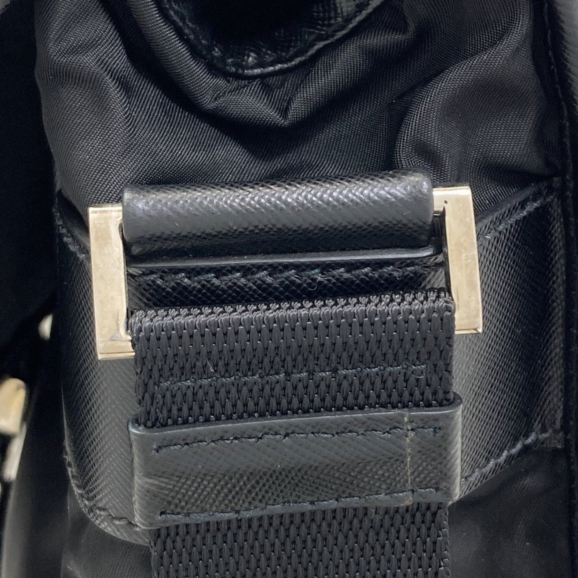 Prada Prada logo hardware shoulder bag, nylon, women's. Size ONE SIZE - 12 Thumbnail