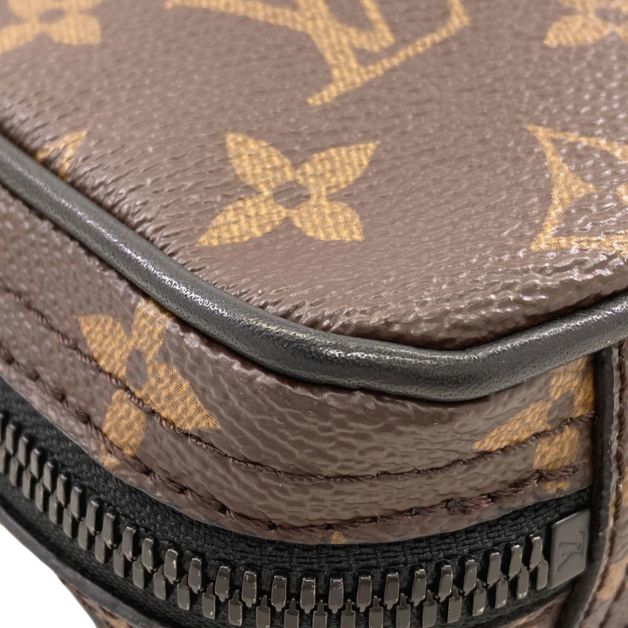 Louis Vuitton Louis Vuitton M44428 Utility Side Bag, Hip Bag/Waist Monogram Canvas, Women's LOUIS VUITTON Size ONE SIZE - 17 Thumbnail