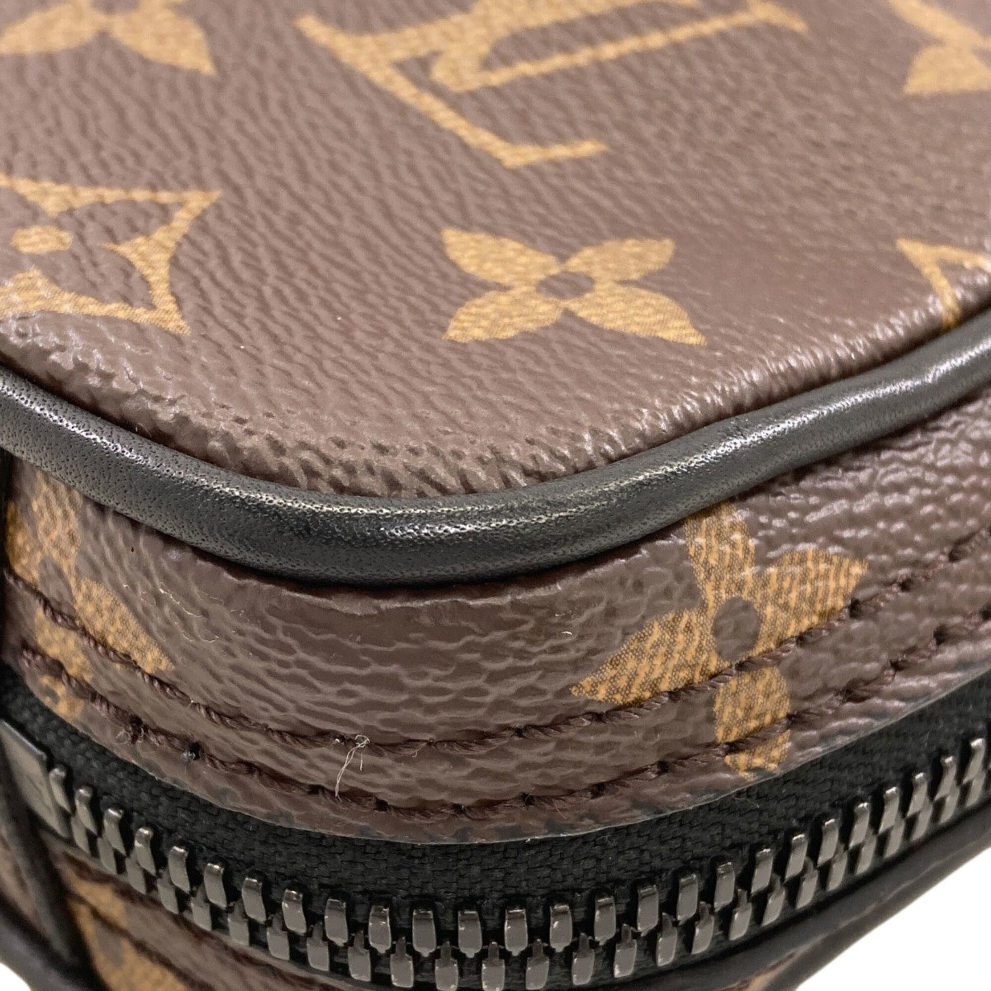 Louis Vuitton Louis Vuitton M44428 Utility Side Bag, Hip Bag/Waist Monogram Canvas, Women's LOUIS VUITTON Size ONE SIZE - 18 Thumbnail