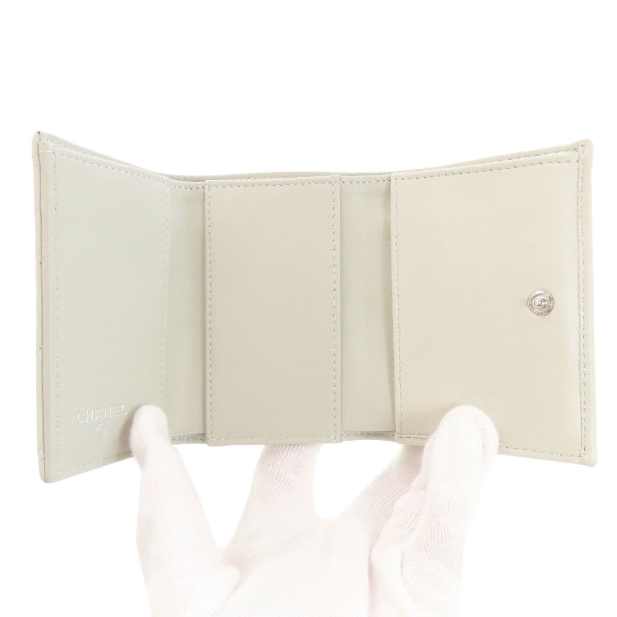 Chanel Chanel Coco Mark Silver Hardware Bi-fold Wallet Calfskin Women's CHANEL Size ONE SIZE - 4 Thumbnail
