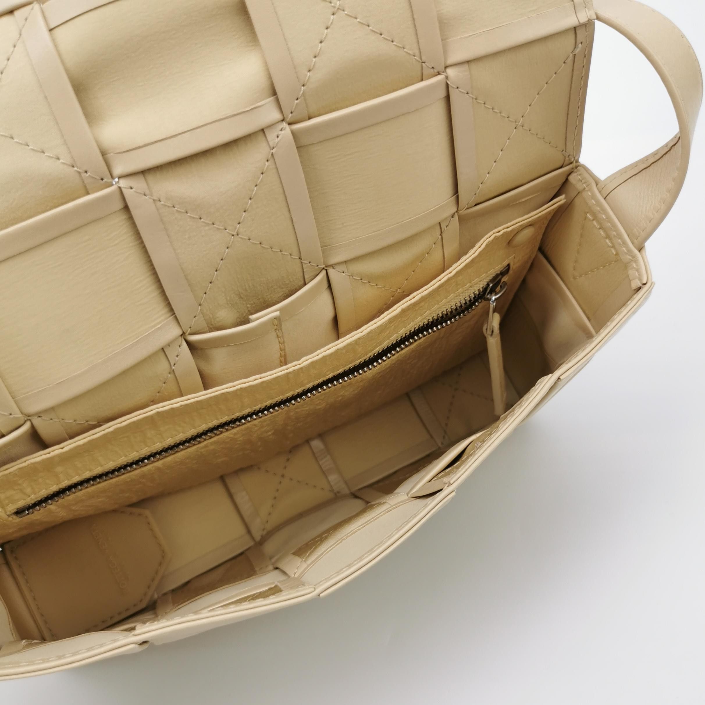 Bottega Veneta Bottega Veneta Women os Crossbody Bags Size ONE SIZE - 7 Thumbnail