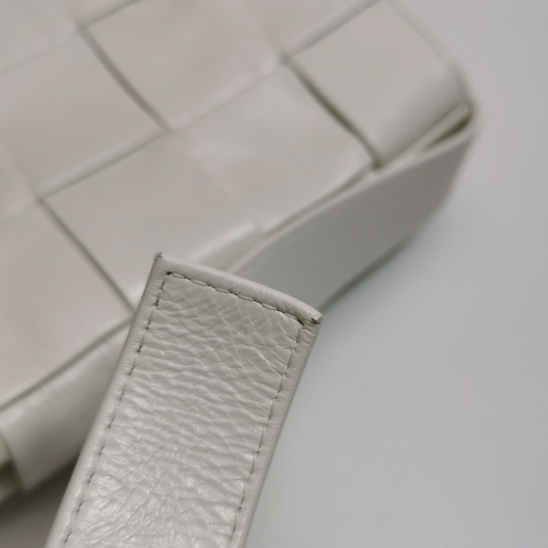 Bottega Veneta Bottega Veneta Women os Crossbody Bags Size ONE SIZE - 12 Thumbnail