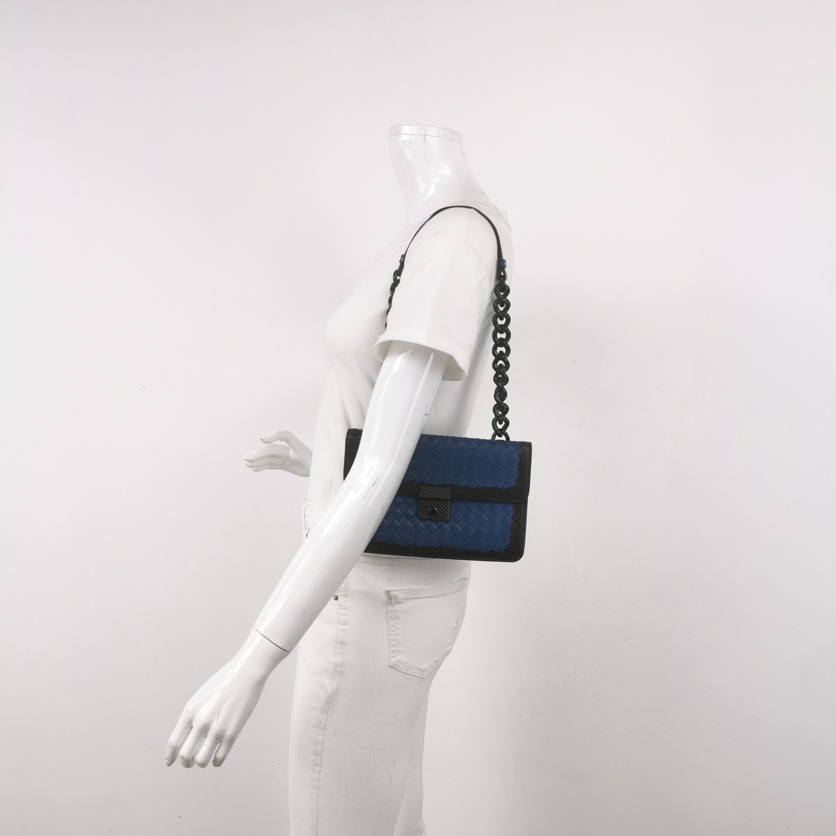 Bottega Veneta Bottega Veneta Women os Shoulder Bags Size ONE SIZE - 2 Thumbnail