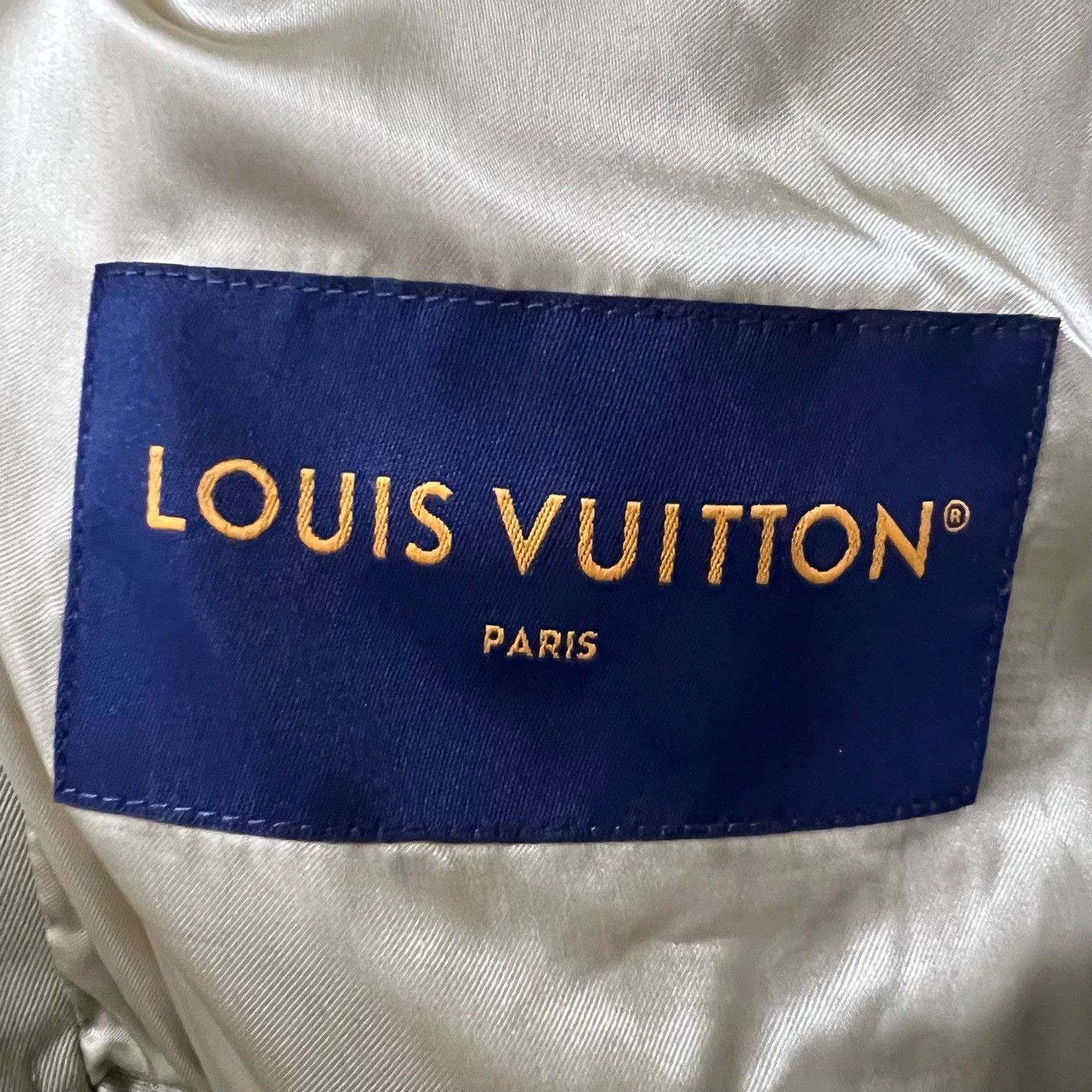 Louis Vuitton Louis Vuitton Embroidered Logo Bomber Jacket Size M Size US M / EU 48-50 / 2 - 4 Thumbnail