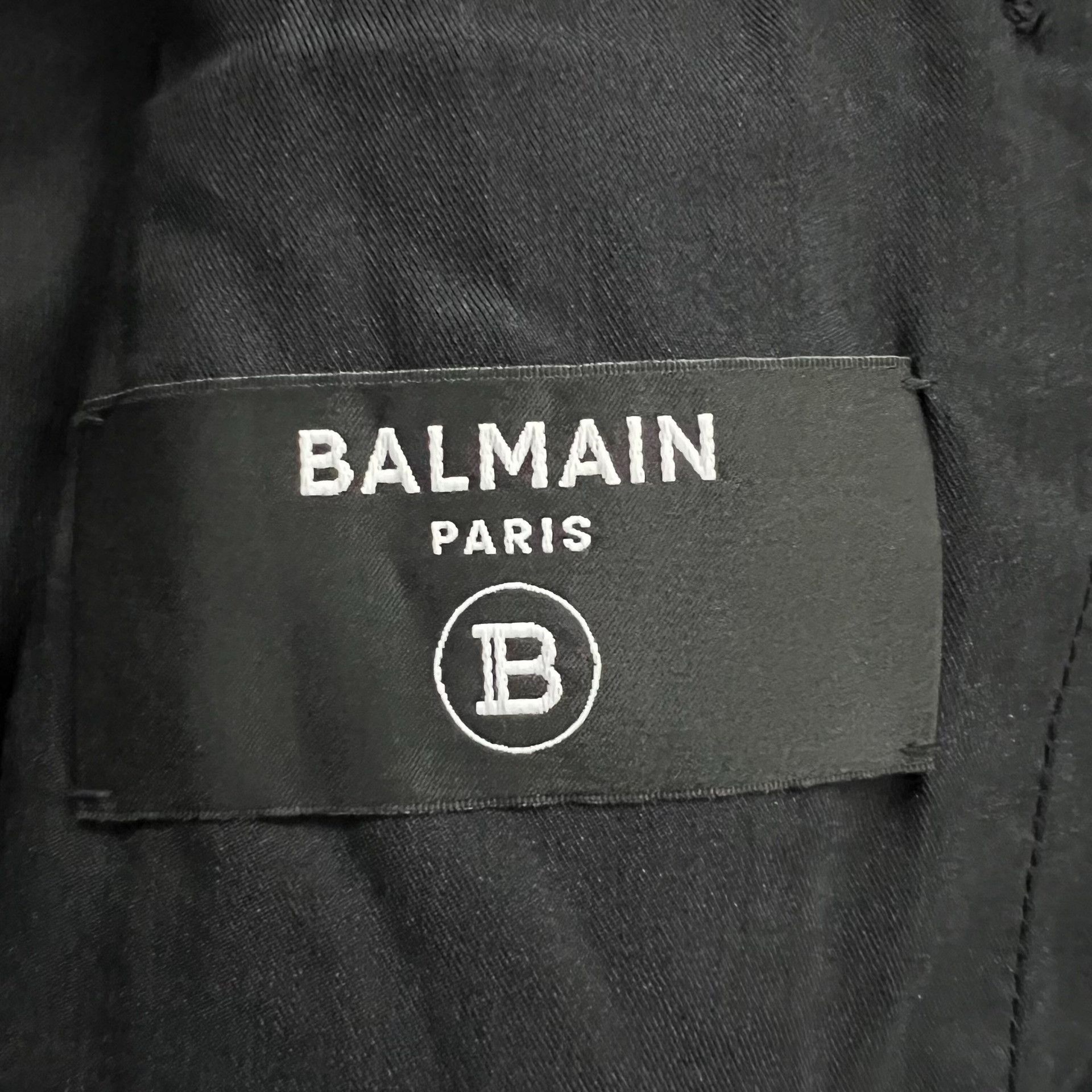 Balmain Balmain Back Logo Light Jacket Size 52 Size US L / EU 52-54 / 3 - 4 Thumbnail
