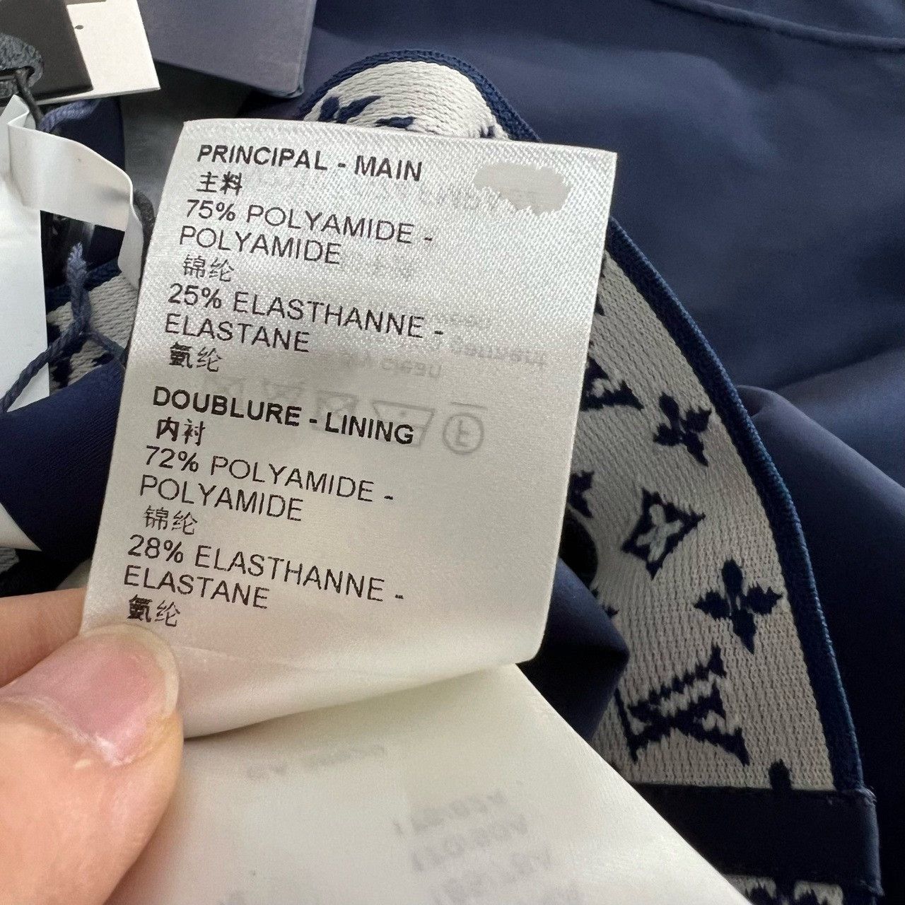 Louis Vuitton Louis Vuitton Monogram Waistband Shorts Size 36 Size 26" / US 2 / IT 38 - 6 Thumbnail