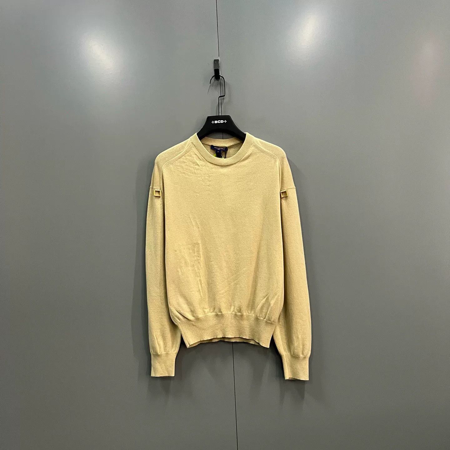 Louis Vuitton Louis Vuitton Cashmere Crewneck Sweater Size M Size US M / EU 48-50 / 2 - 2 Thumbnail
