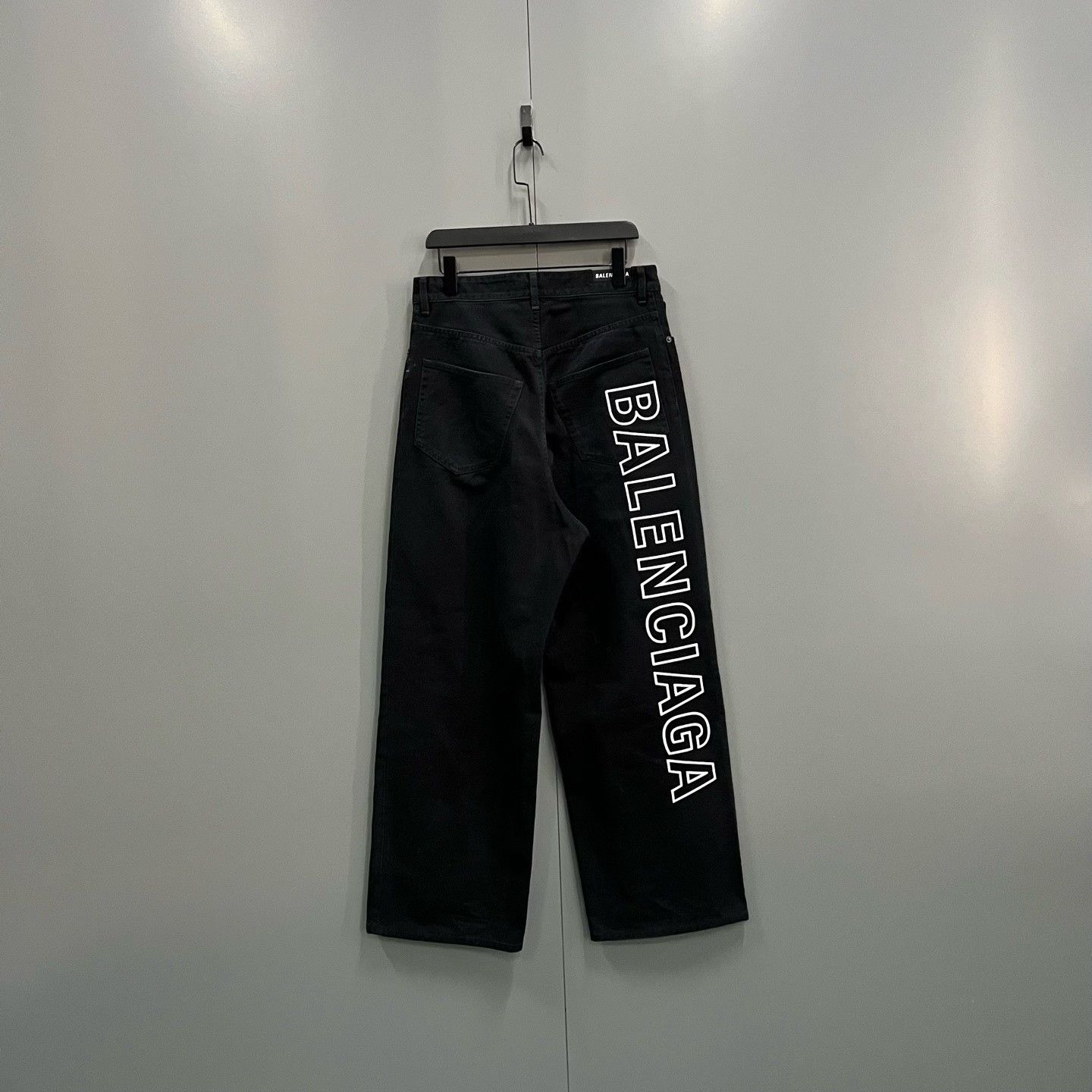 Balenciaga Balenciaga Logo Denim Jeans Size 28 Size US 28 / EU 44 - 3 Thumbnail