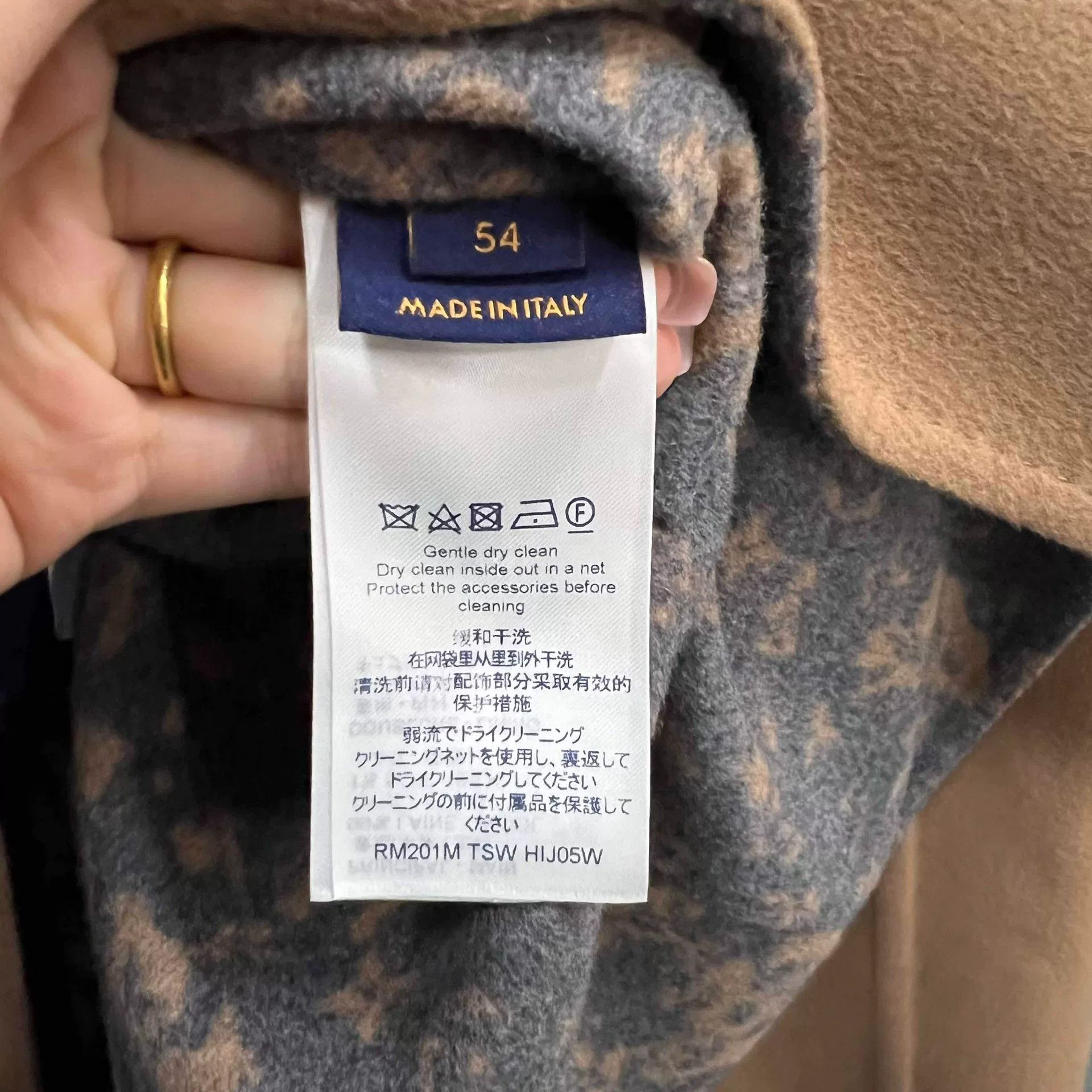Louis Vuitton Louis Vuitton Reversible Monogram Coat Size 54 Size US L / EU 52-54 / 3 - 6 Thumbnail