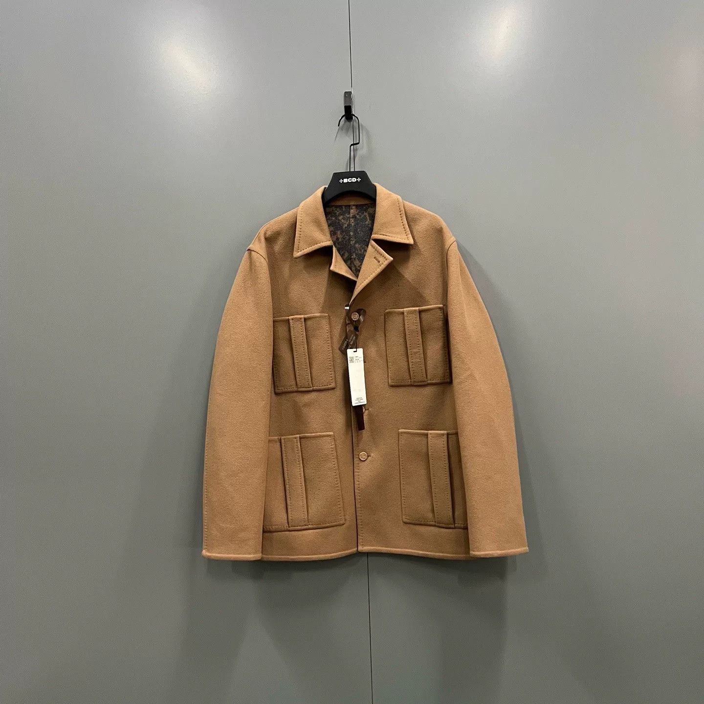 Louis Vuitton Louis Vuitton Reversible Monogram Coat Size 54 Size US L / EU 52-54 / 3 - 2 Thumbnail