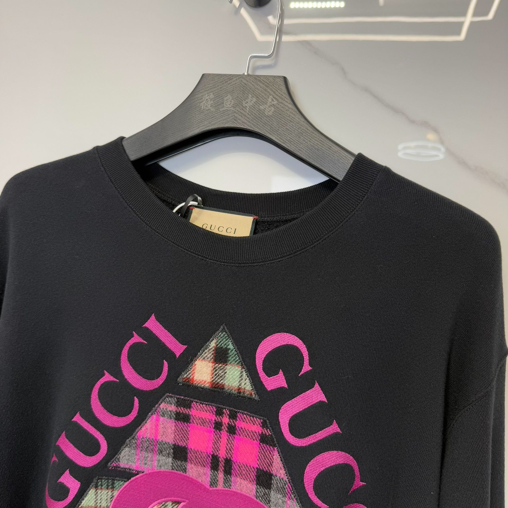 Gucci Gucci Pink Logo Sweatshirt Size M Size M / US 6-8 / IT 42-44 - 6 Thumbnail