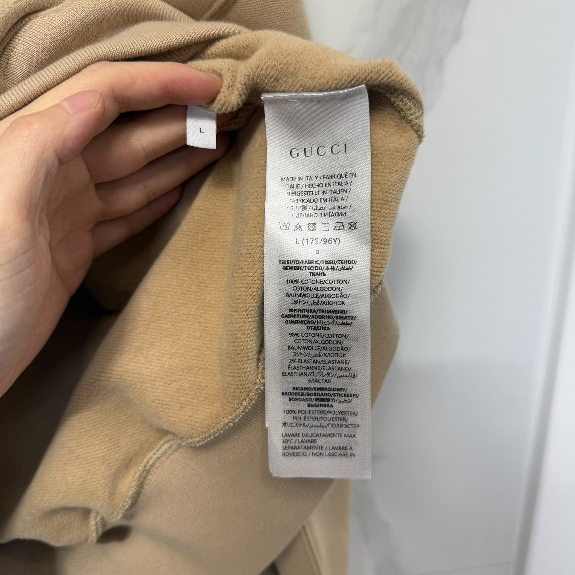Gucci Gucci Logo Print Hoodie Camel Size L Size US L / EU 52-54 / 3 - 5 Thumbnail