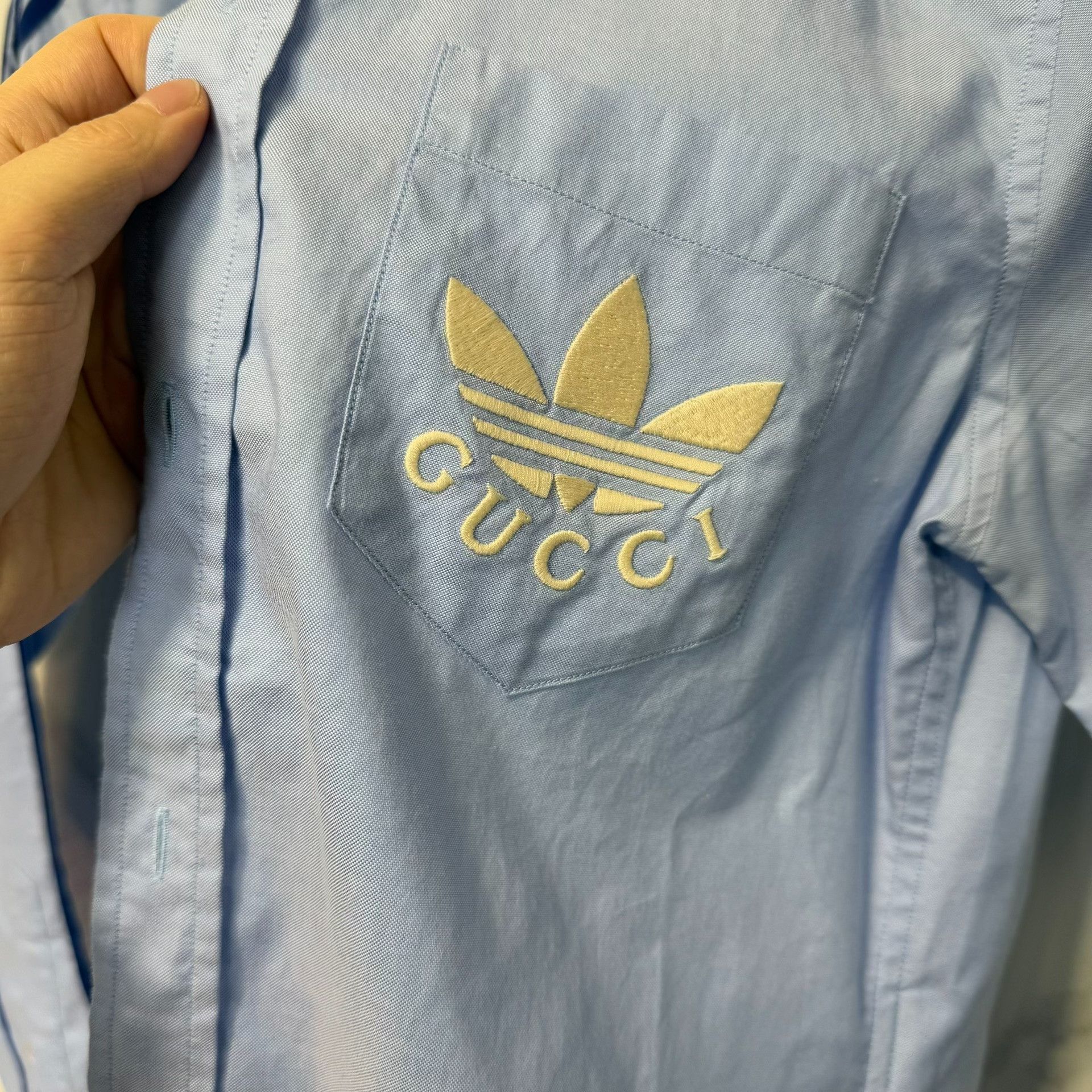 Gucci Gucci x Adidas Trefoil Logo Shirt Blue Size S Size US S / EU 44-46 / 1 - 7 Thumbnail