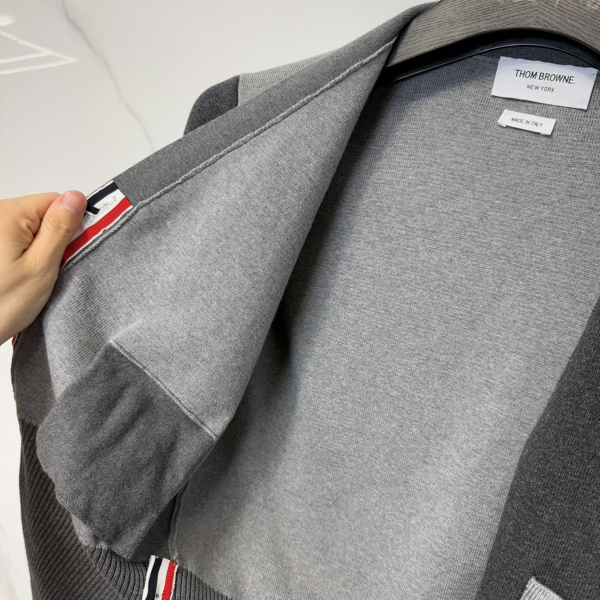 Thom Browne Thom Browne 4-Bar Stripe Cardigan Size 40 Size S / US 4 / IT 40 - 7 Thumbnail