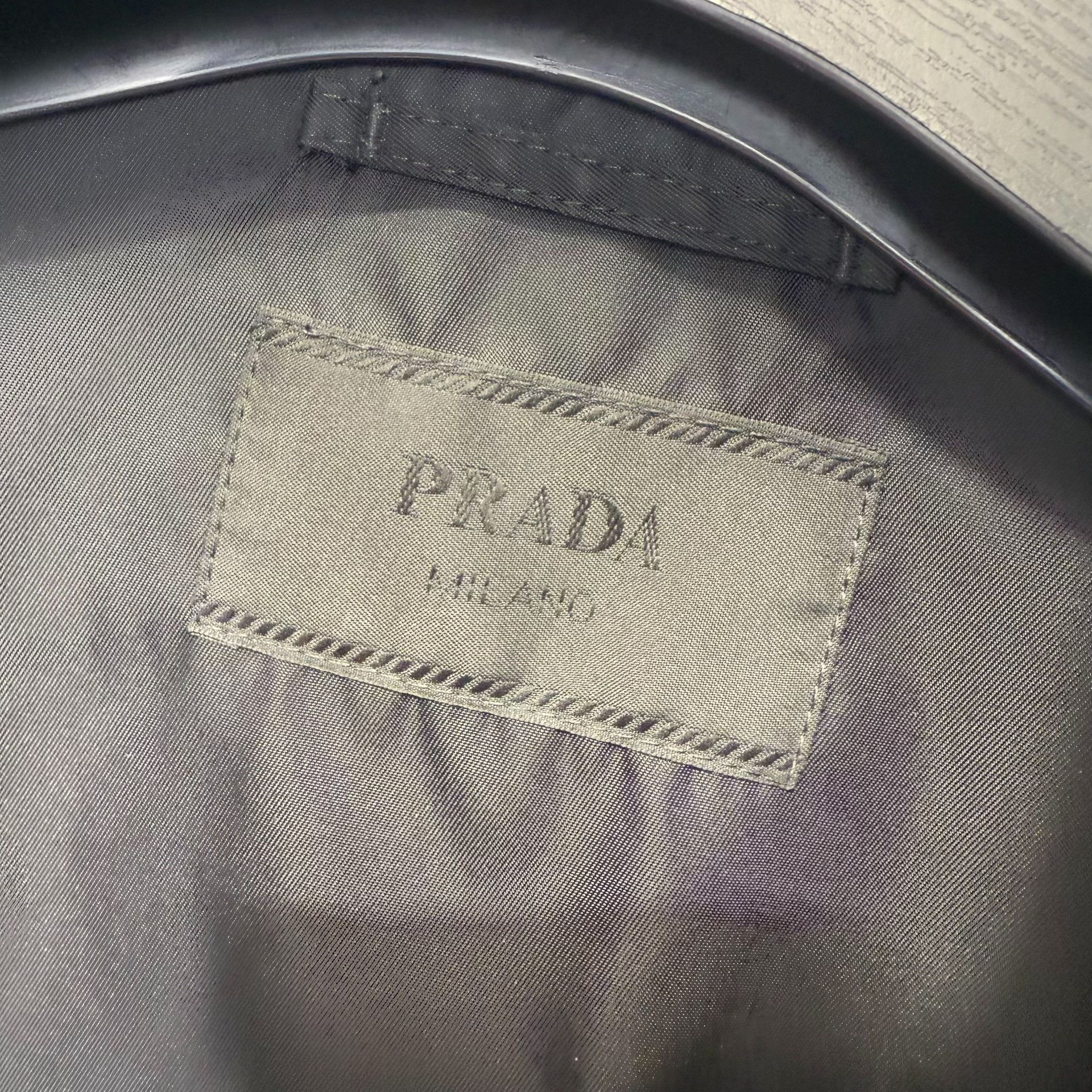 Prada Prada Re-Nylon Logo Triangle Jacket Size M Size US M / EU 48-50 / 2 - 4 Thumbnail