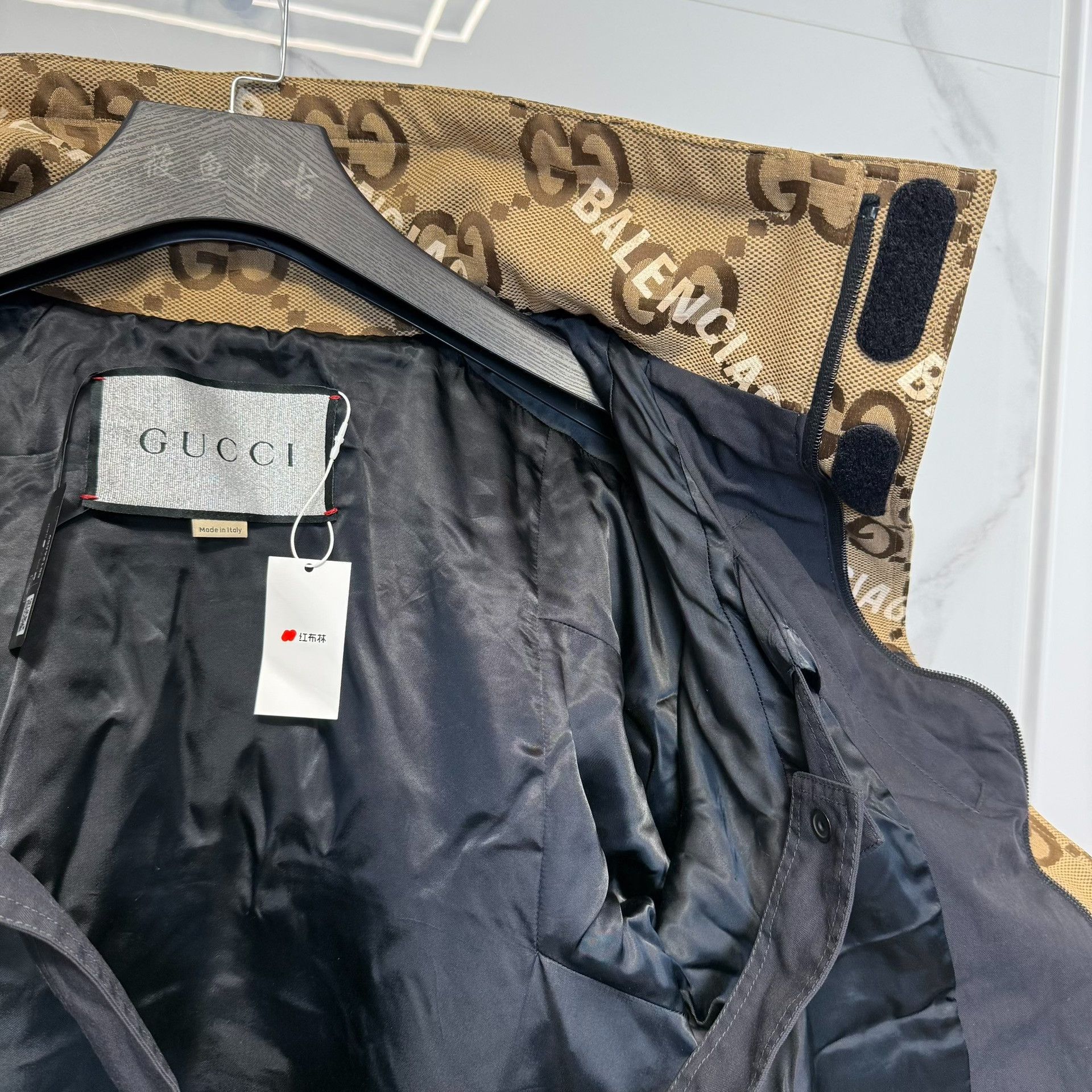 Gucci Gucci x Balenciaga Hacker Project Monogram Jacket 36 Size XS / US 0-2 / IT 36-38 - 7 Thumbnail