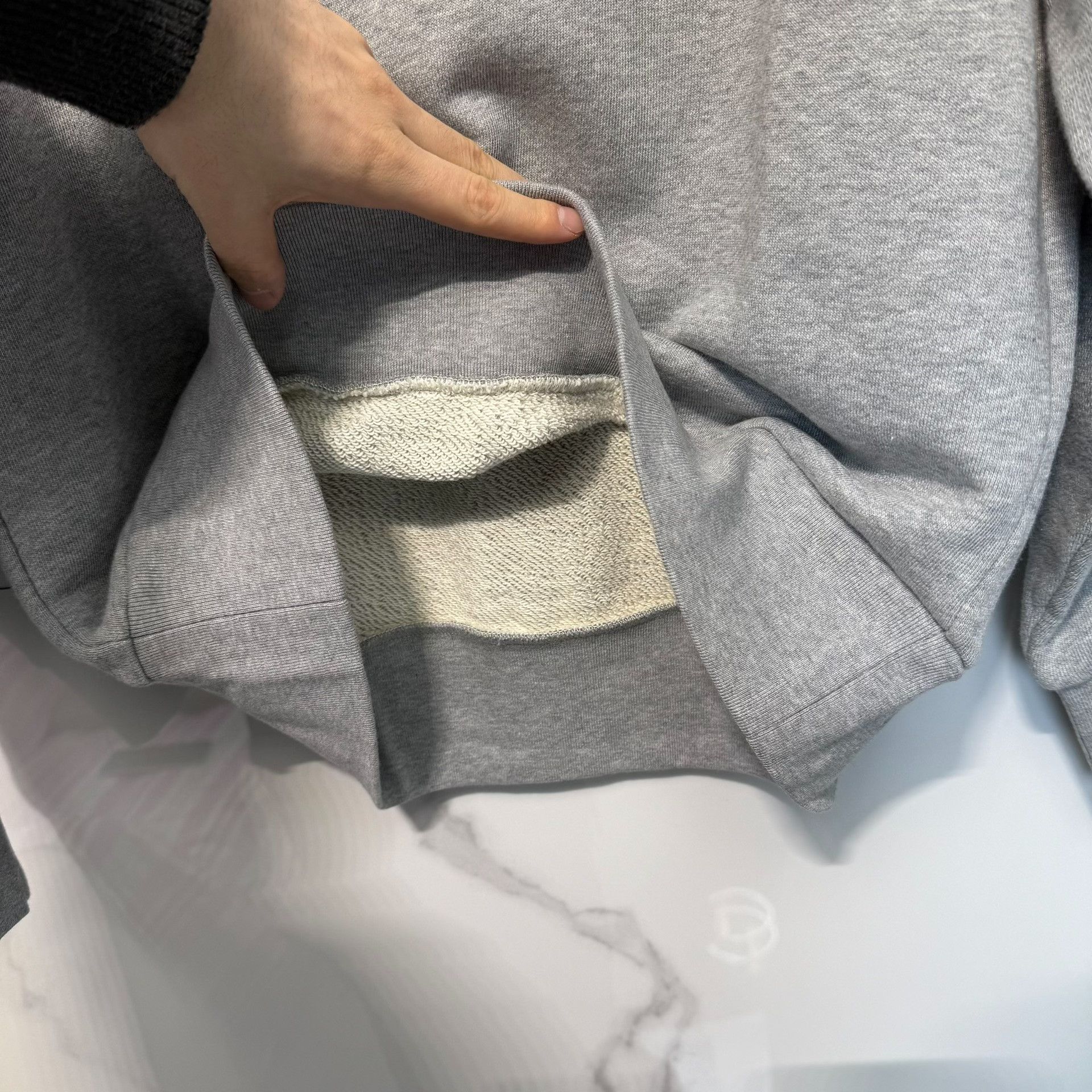 Gucci Gucci Logo Side Stripe Sweatshirt Size S Size US S / EU 44-46 / 1 - 8 Thumbnail