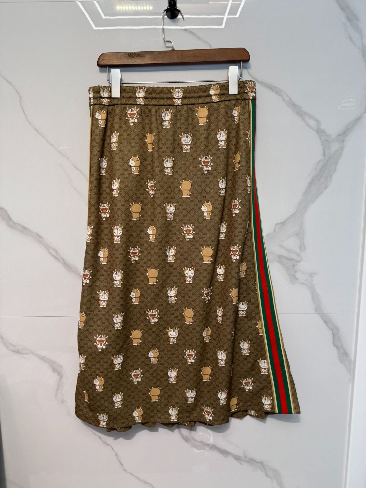 Gucci Gucci x Doraemon Pleated Midi Skirt S Size 30" / US 8 / IT 44 - 3 Thumbnail