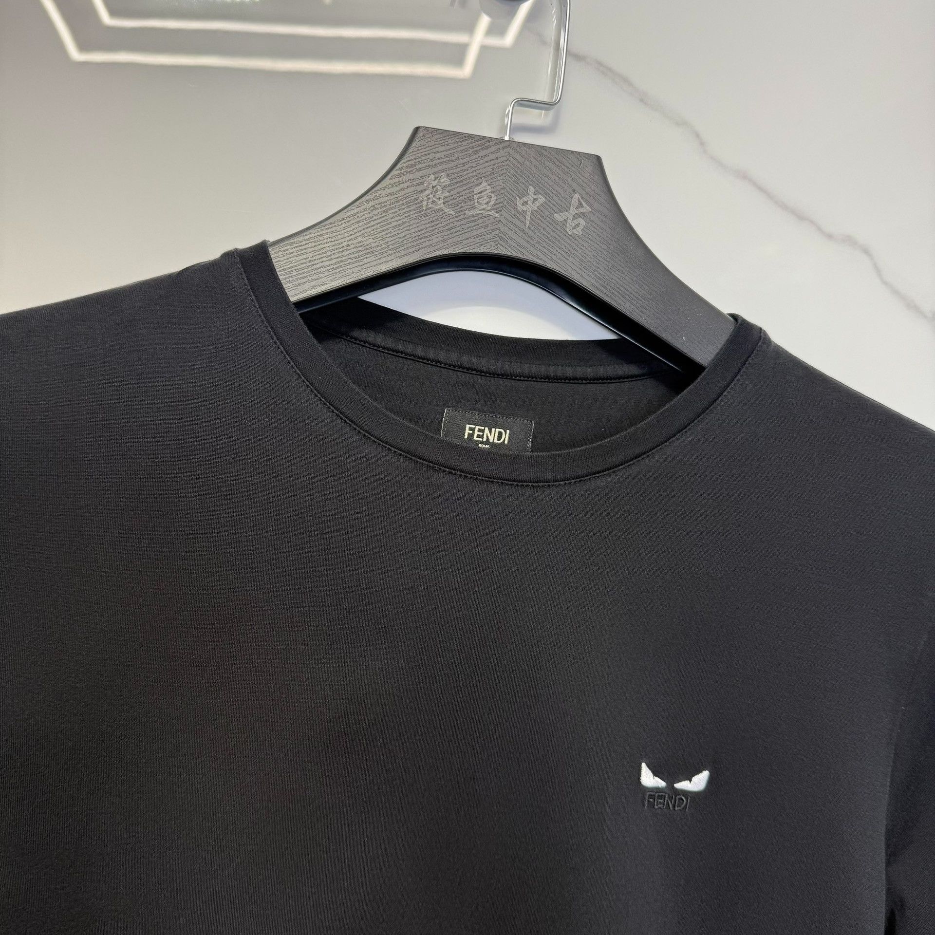 Fendi Fendi Monster Eyes T-Shirt Size L Size US L / EU 52-54 / 3 - 8 Thumbnail
