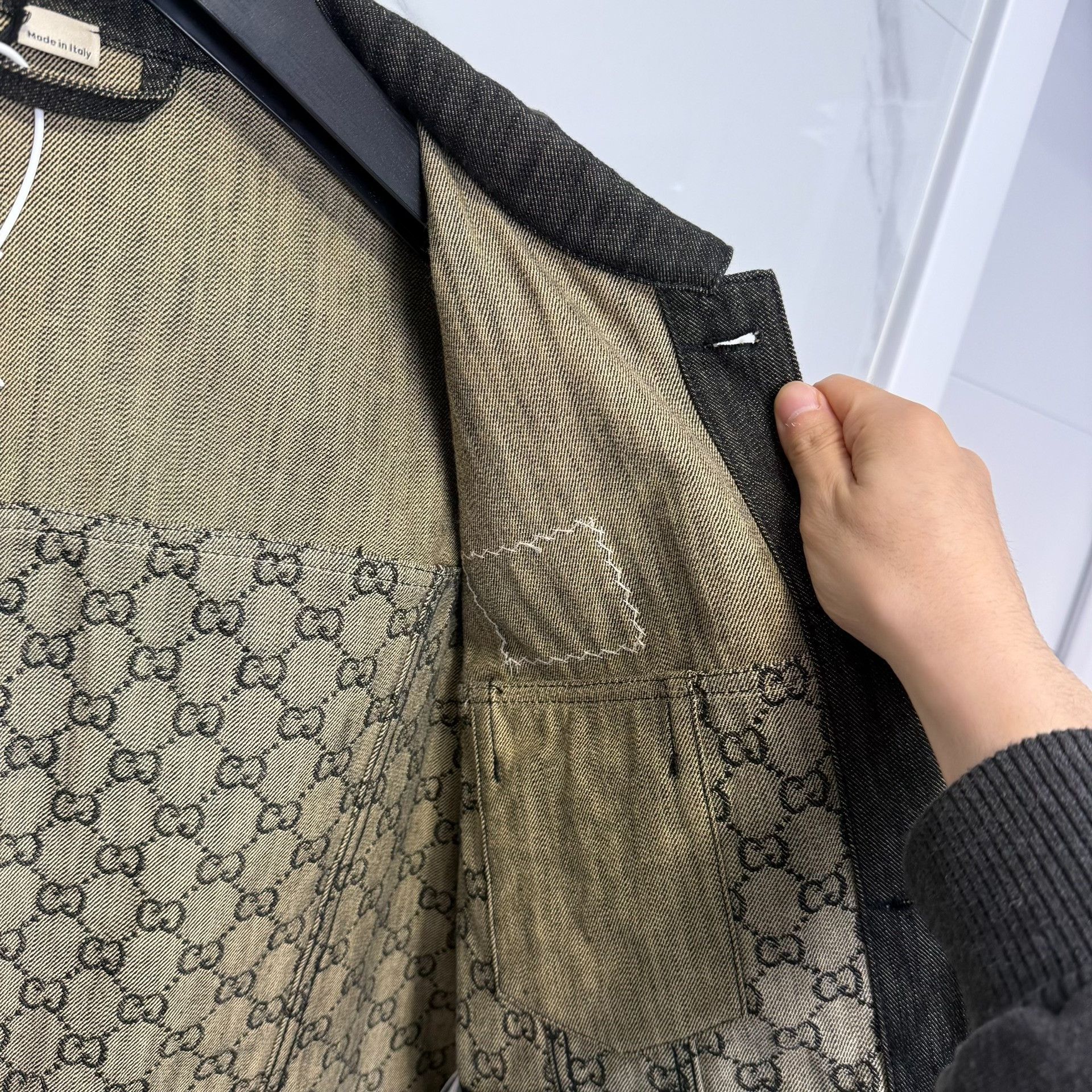Gucci Gucci GG Monogram Denim Jacket Size M Size US M / EU 48-50 / 2 - 9 Thumbnail
